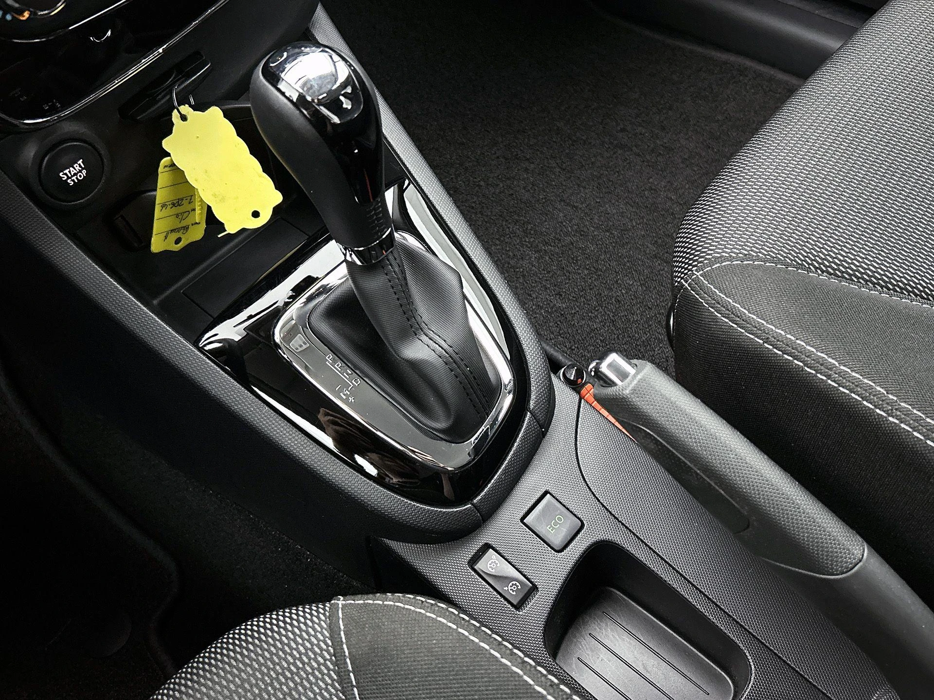 Renault-Clio-image-15