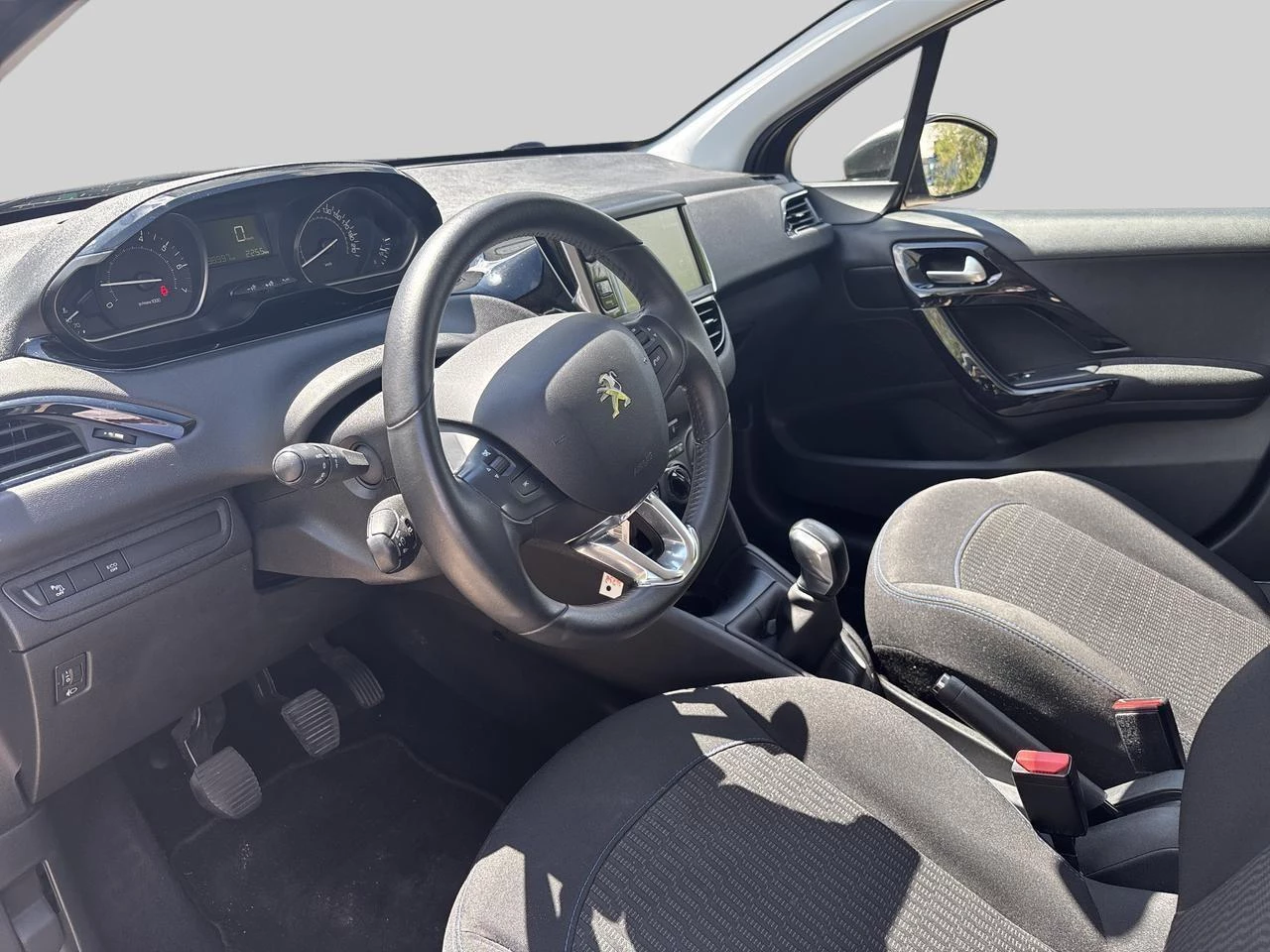 Peugeot 208 1.2 PureTech €6.2 61kW S/S Signature
