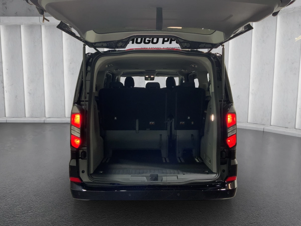 Ford-Tourneo Custom-image-9