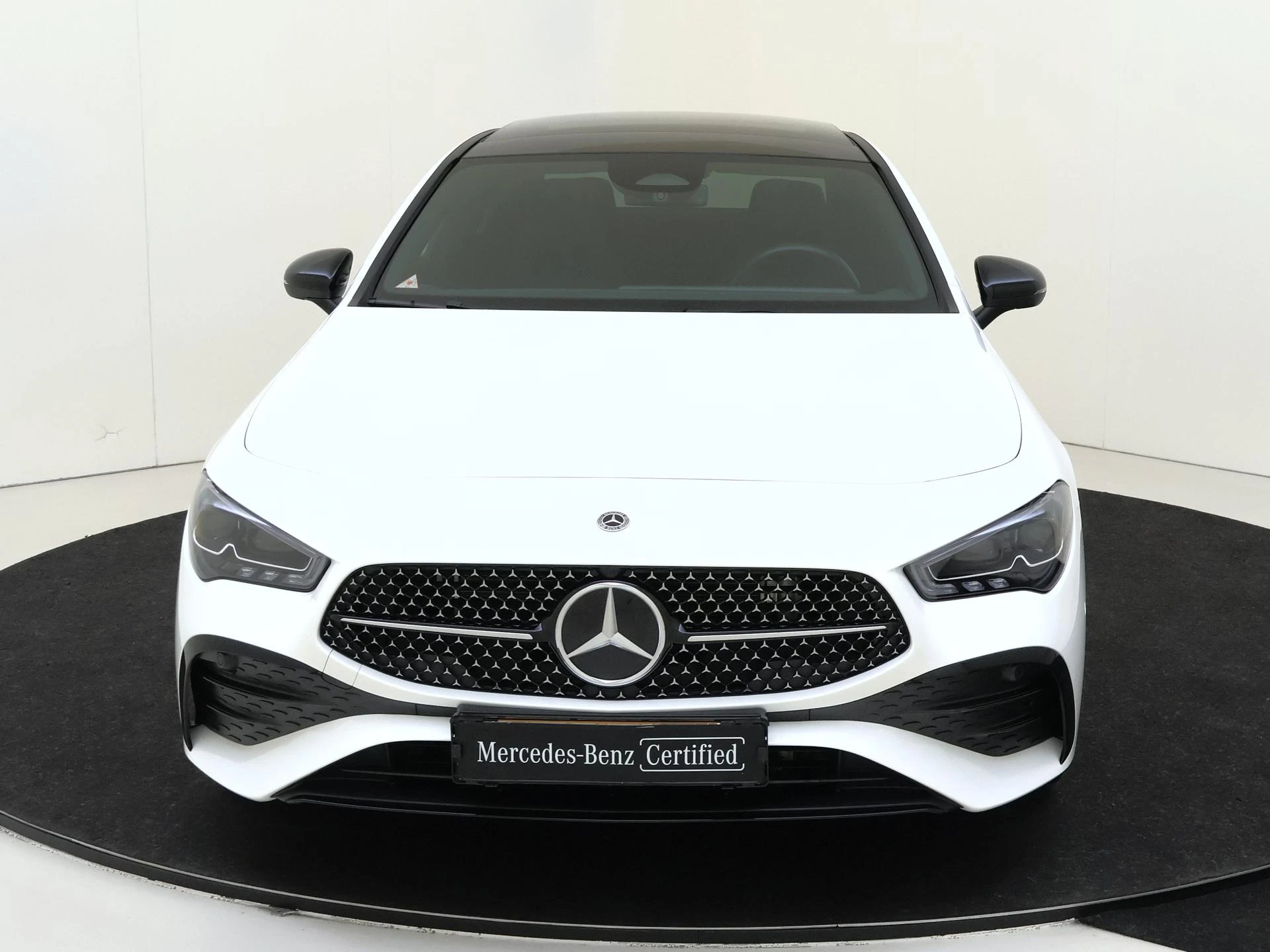 Mercedes-Benz-CLA-image-5