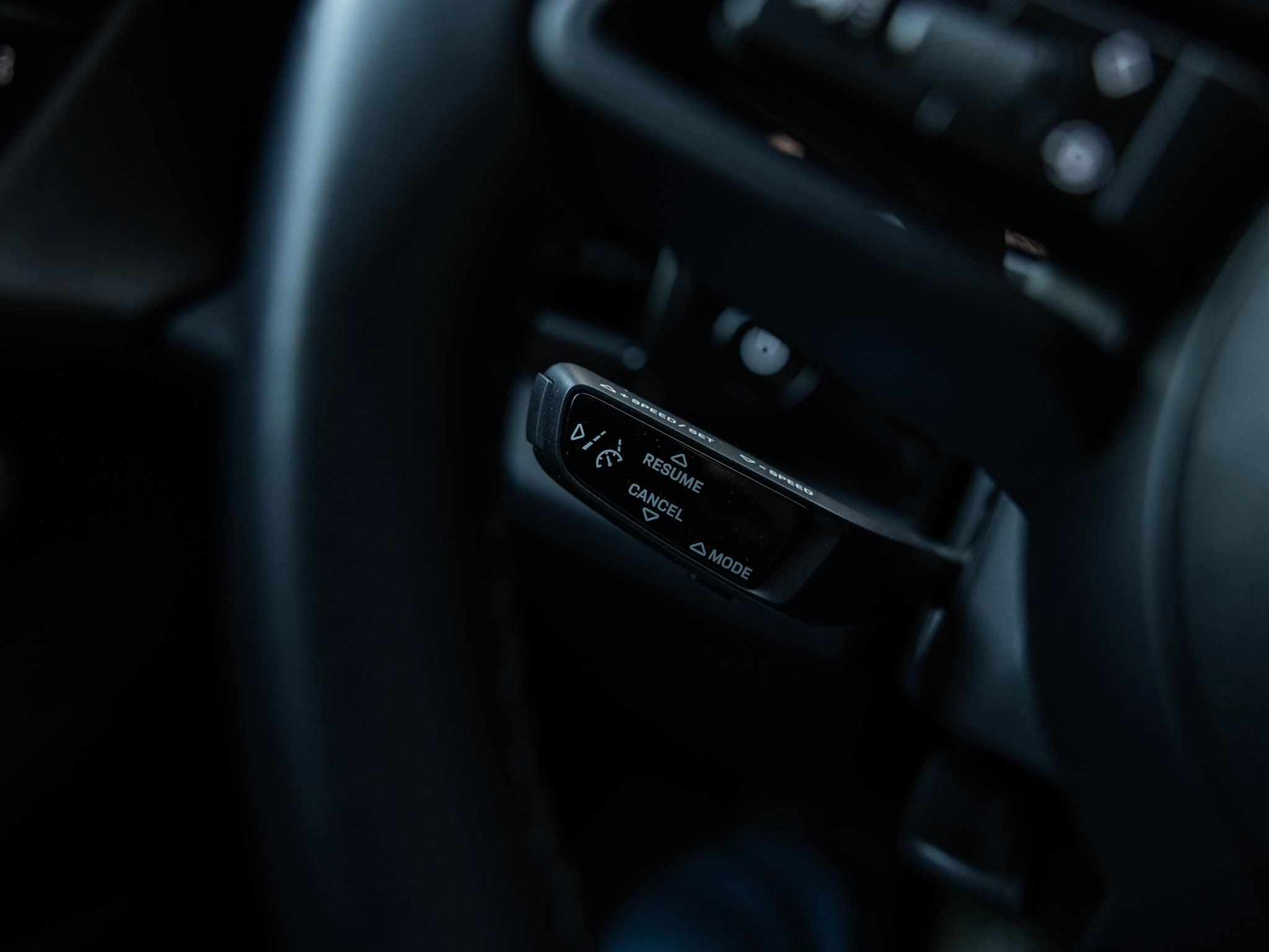 Porsche Taycan Performance 84 kWh