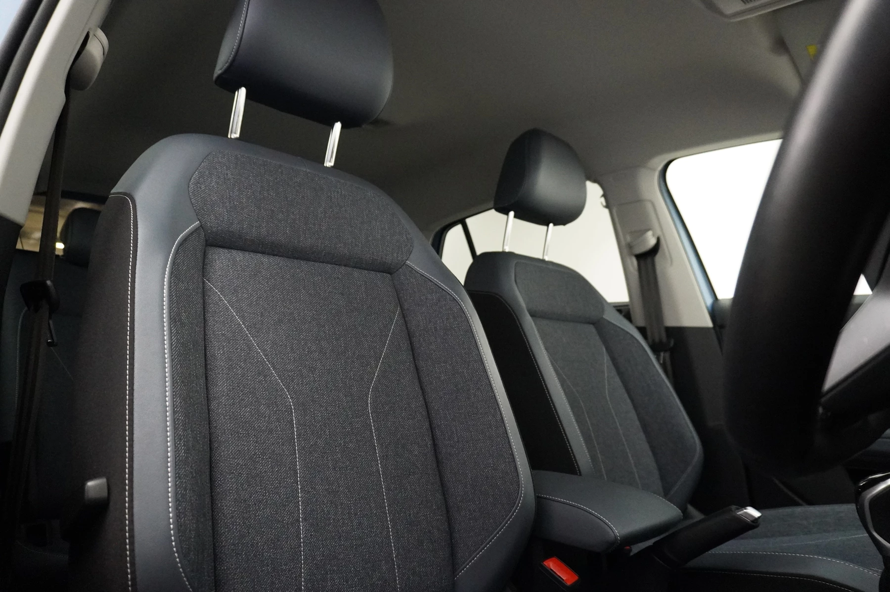 Volkswagen-T-Cross-image-15
