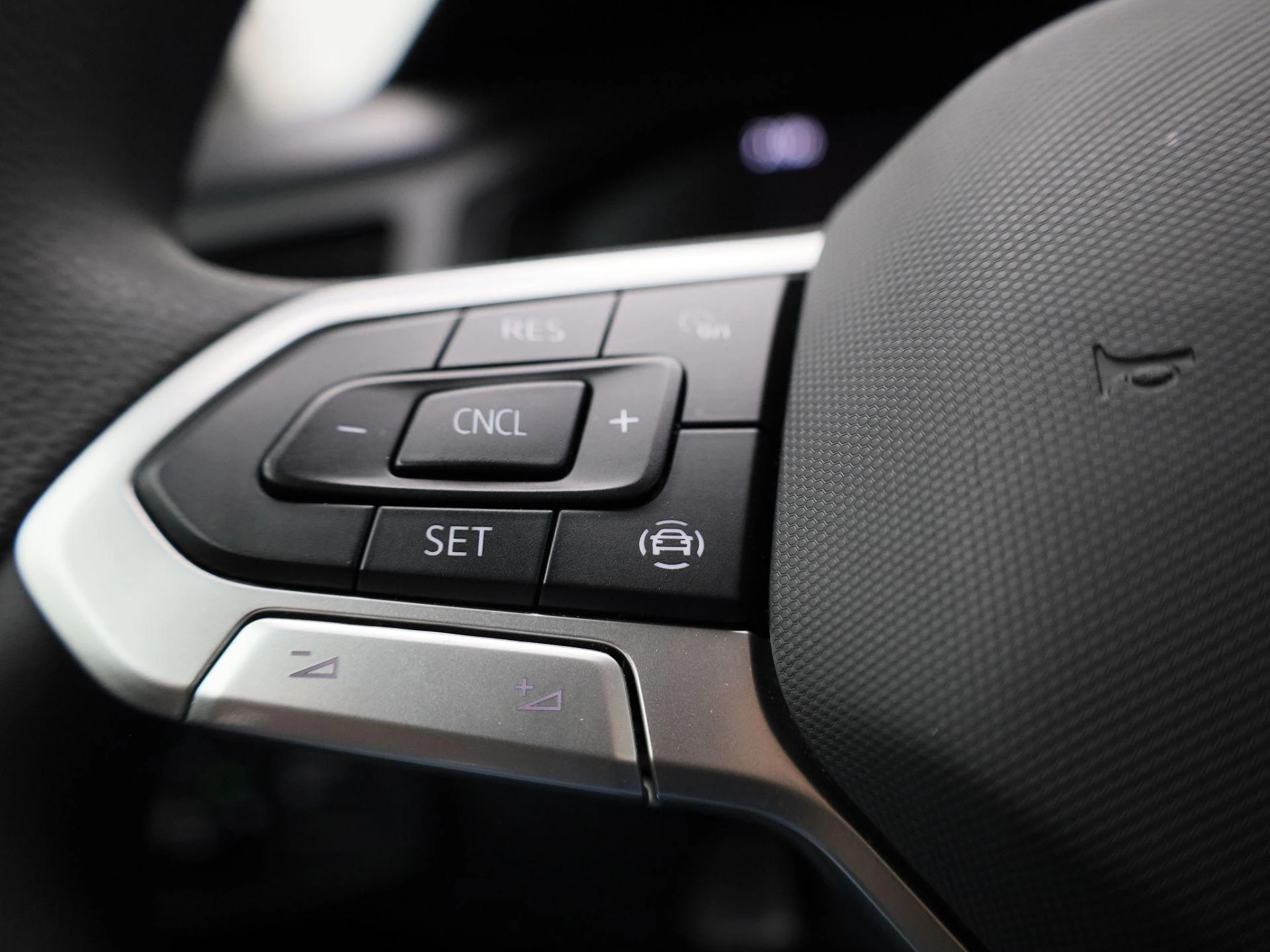 Volkswagen-Taigo-image-16