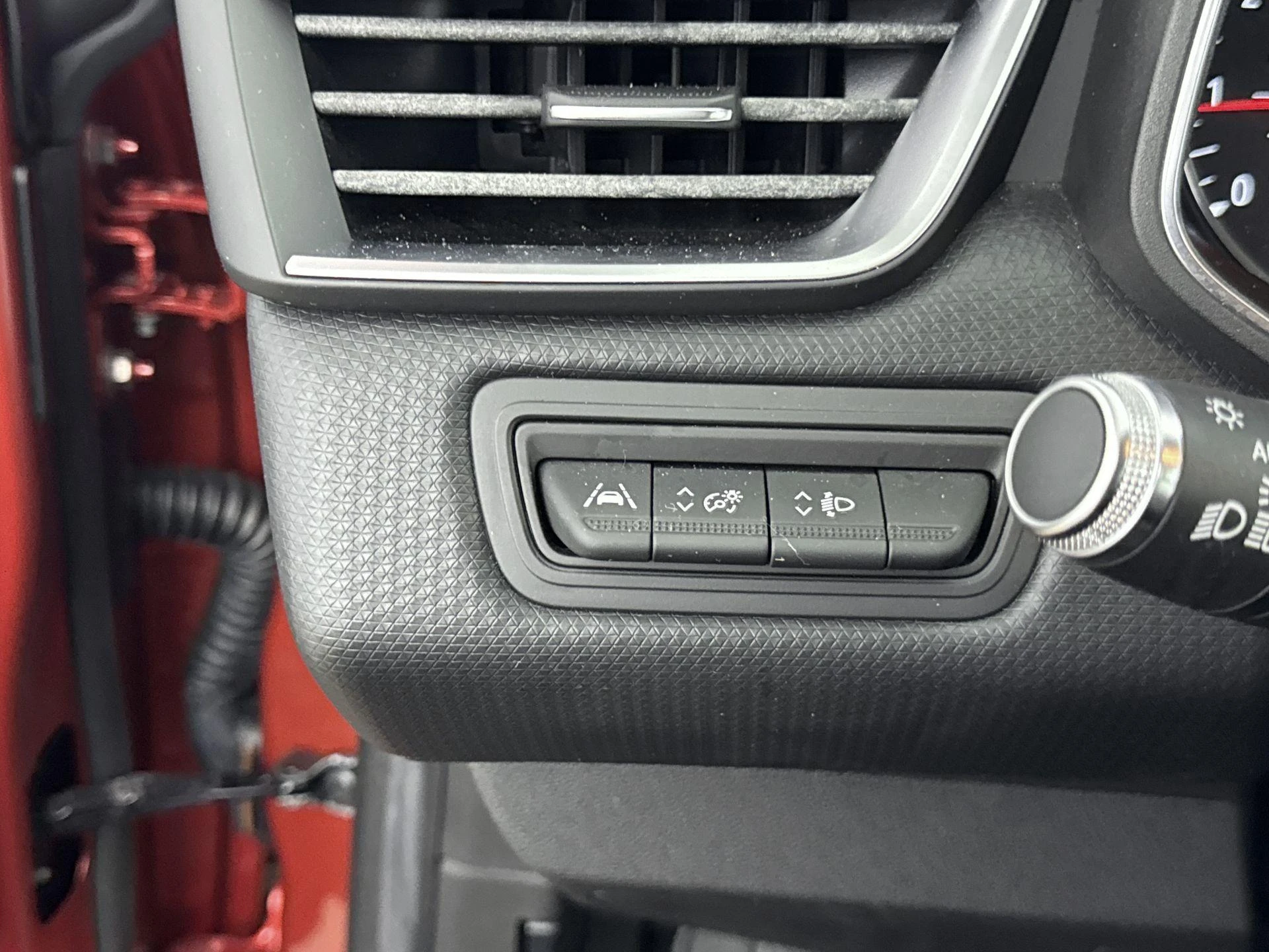 Renault-Clio-image-19