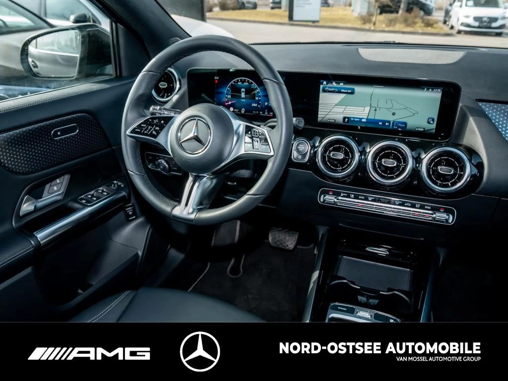 Mercedes-Benz-GLA-image-7