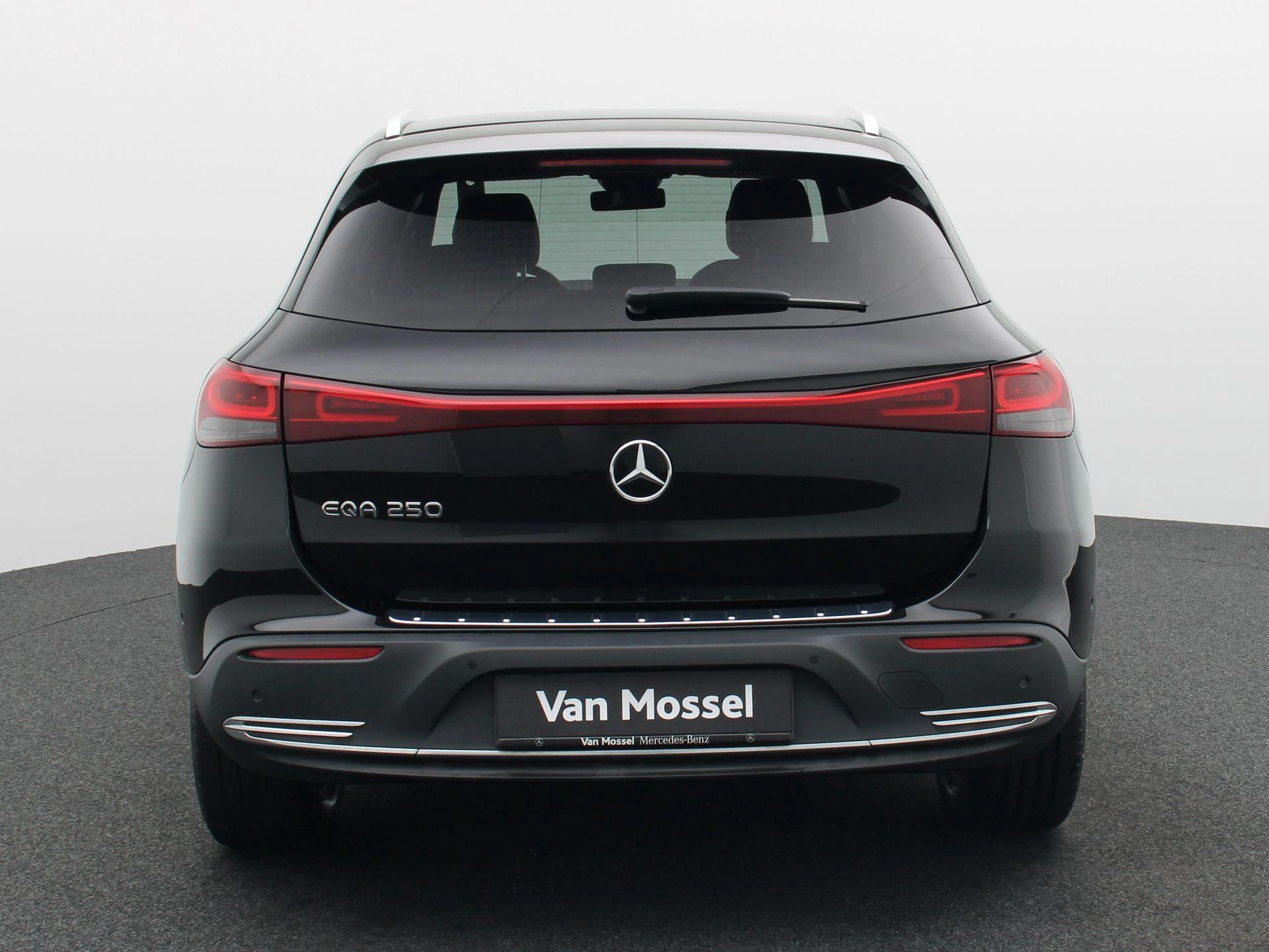 Mercedes-Benz EQA 250 Business Line