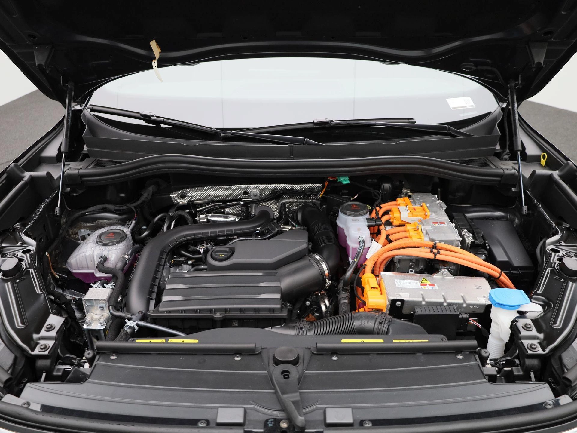 Volkswagen-Tiguan-image-52