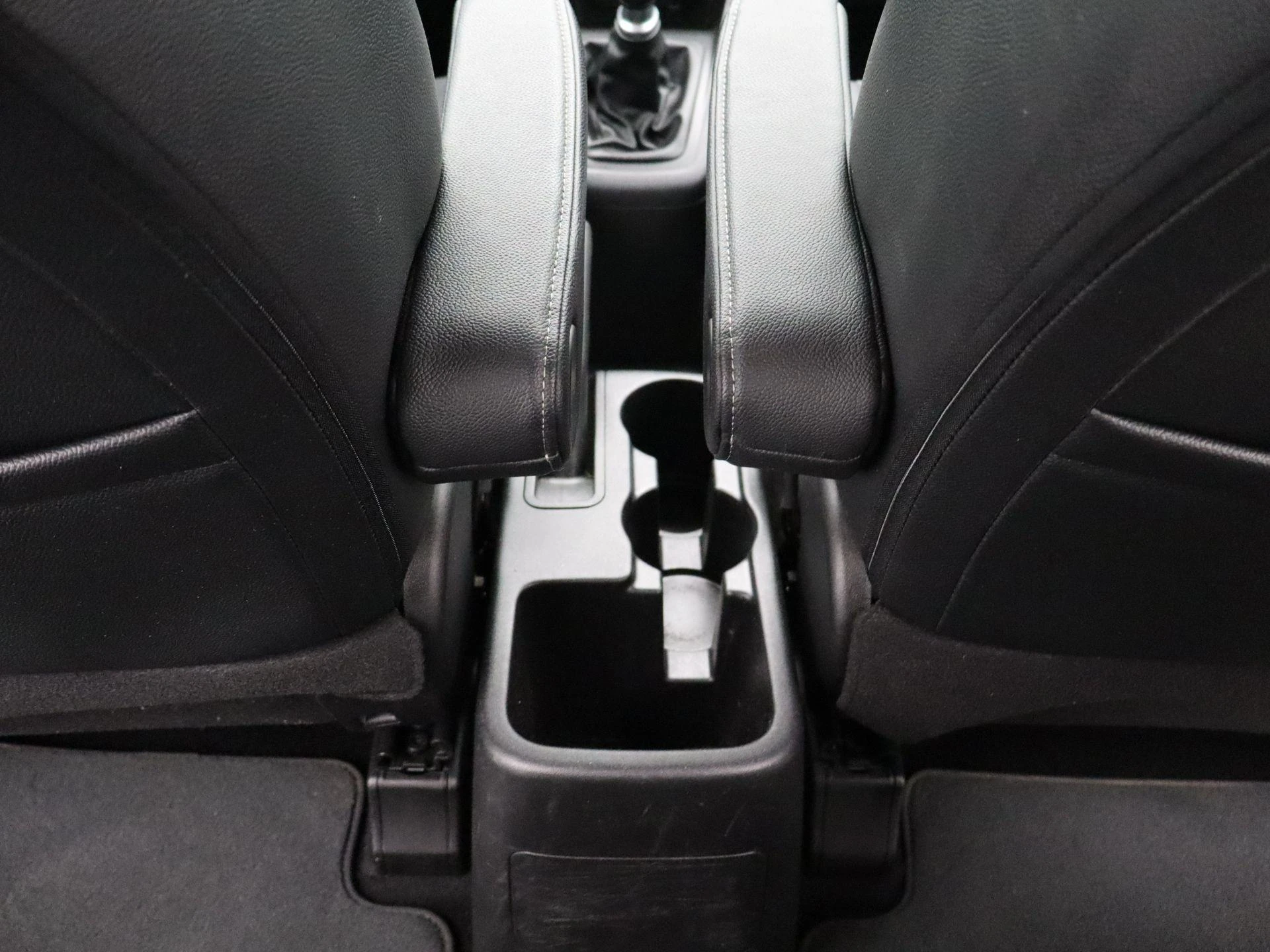 Kia-Venga-image-33
