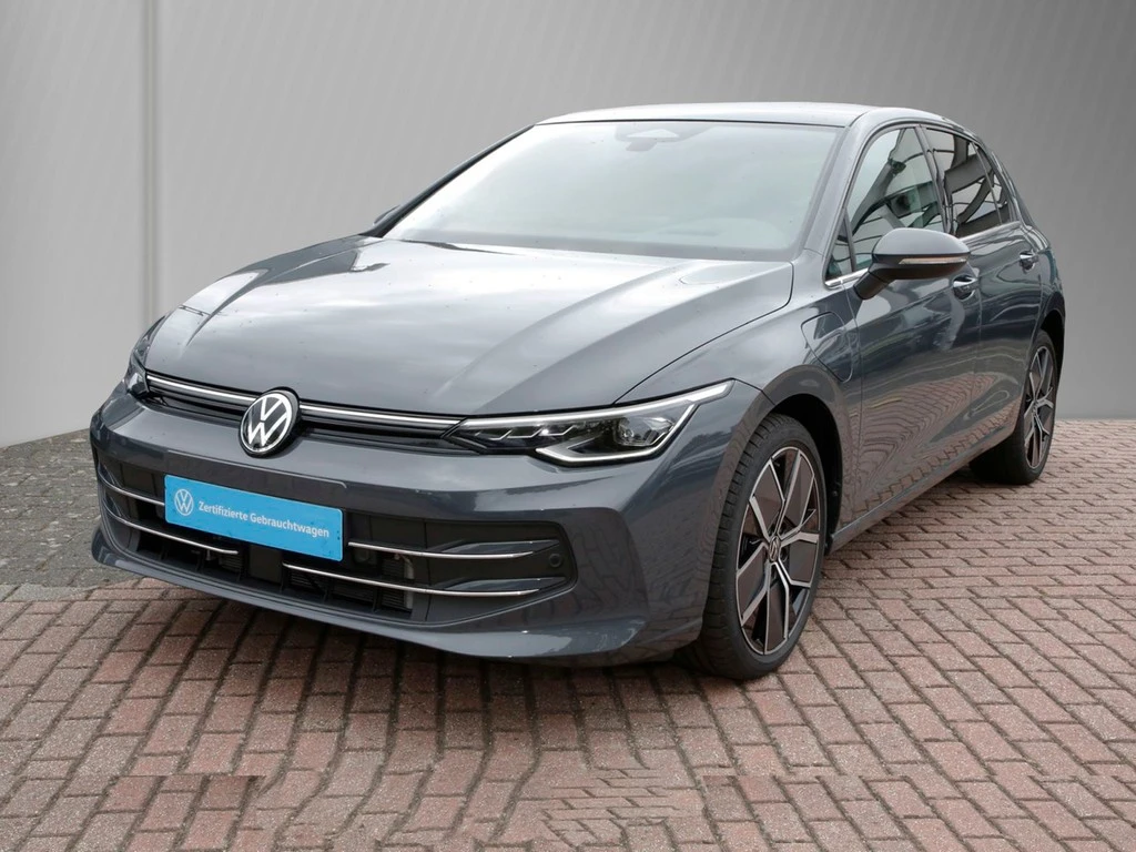 Volkswagen-Golf-image-2