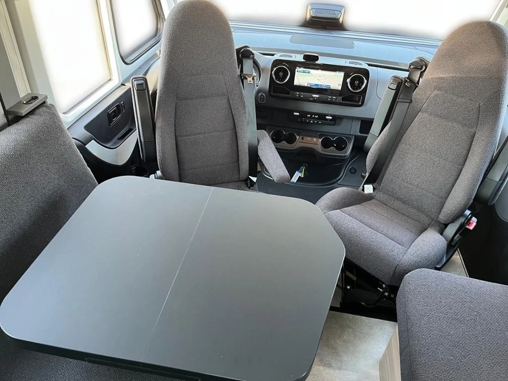 Hymer--image-11