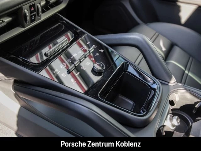 Porsche Cayenne E-Hybrid Black Edition black edition
