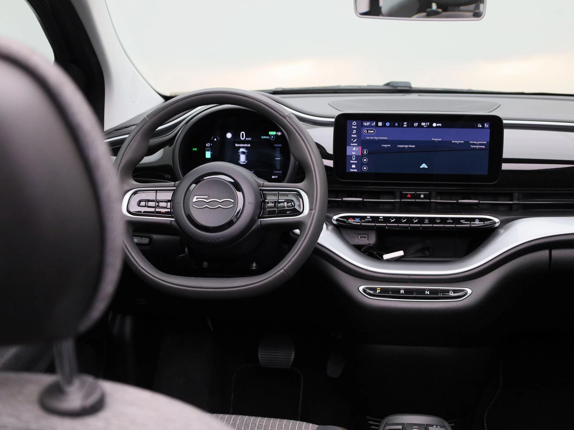 Fiat-500e-image-7