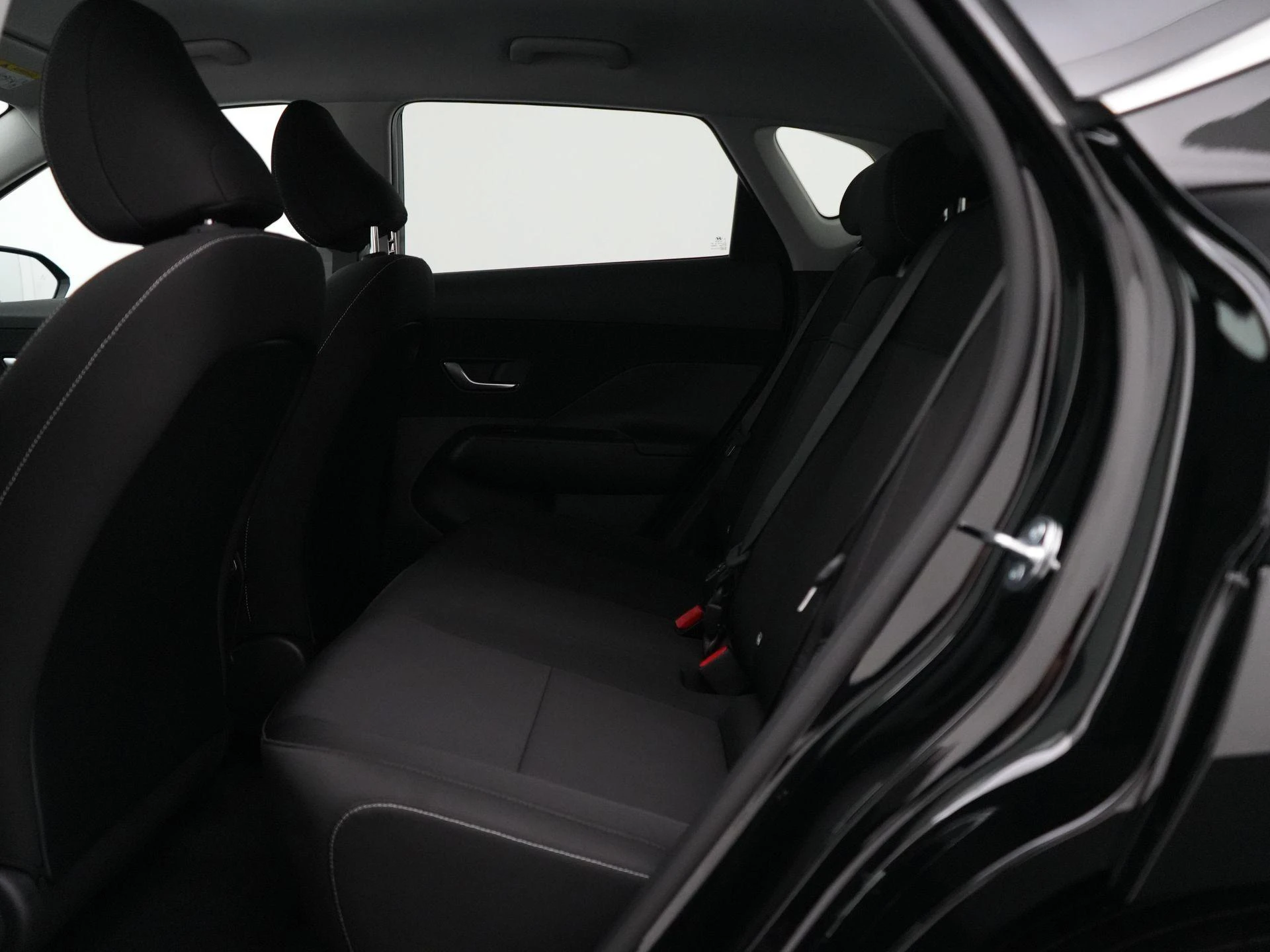 Hyundai-Kona-image-37