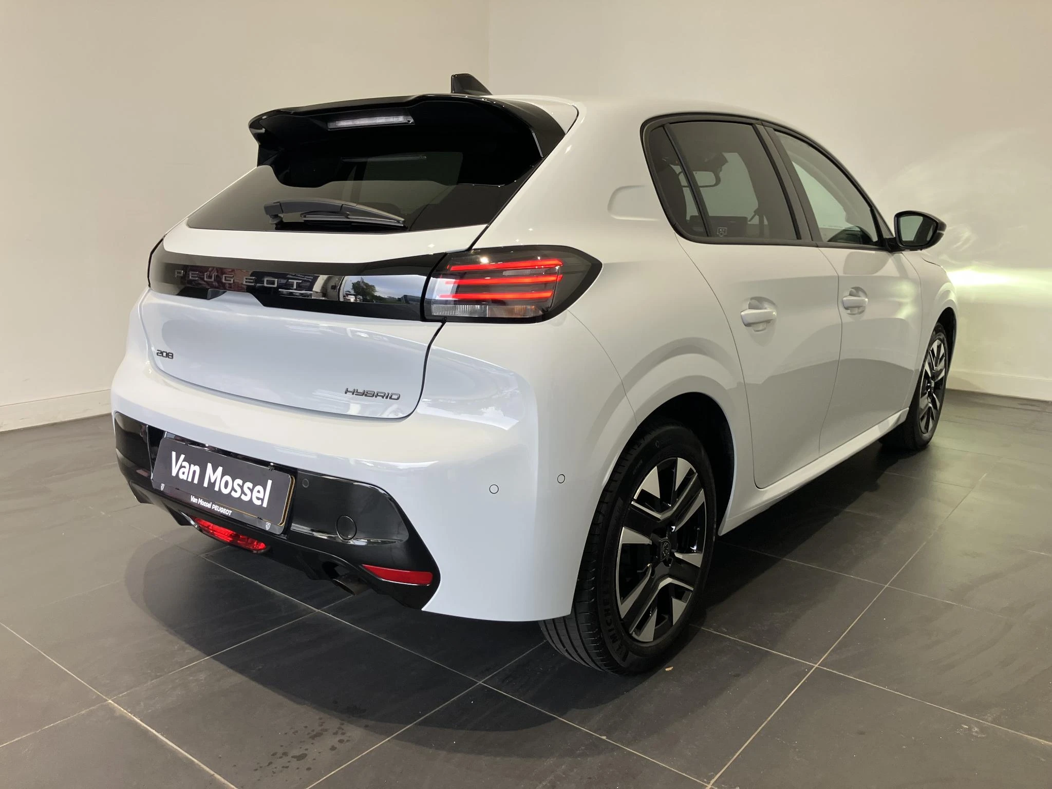 Peugeot-208-image-6