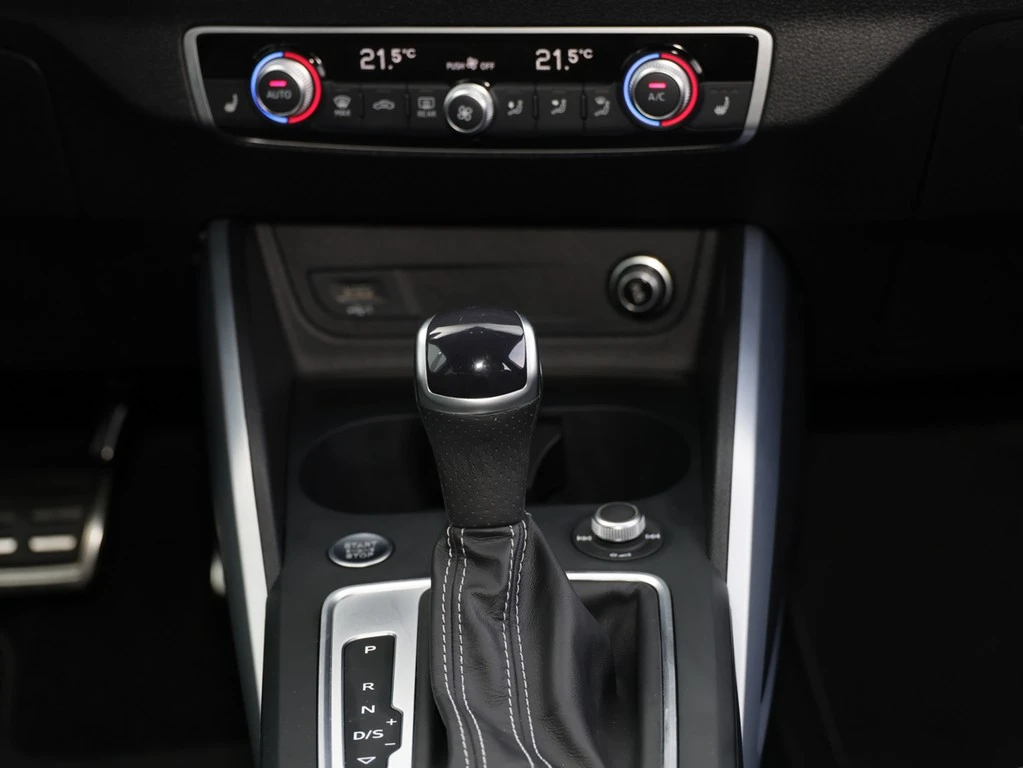 Audi Q2 35 TDI quattro S line