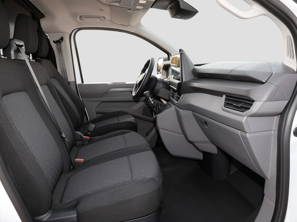 Volkswagen-Transporter-image-5