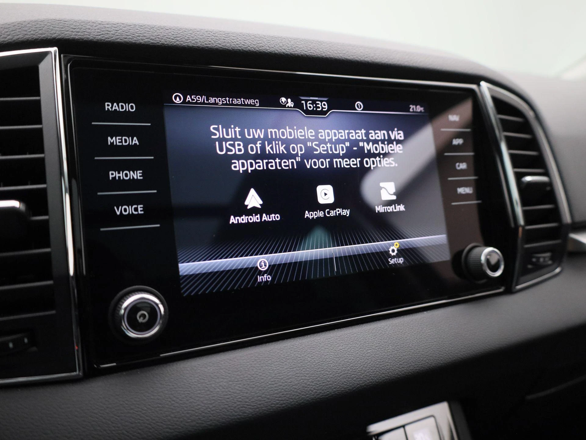 Škoda-Karoq-image-23