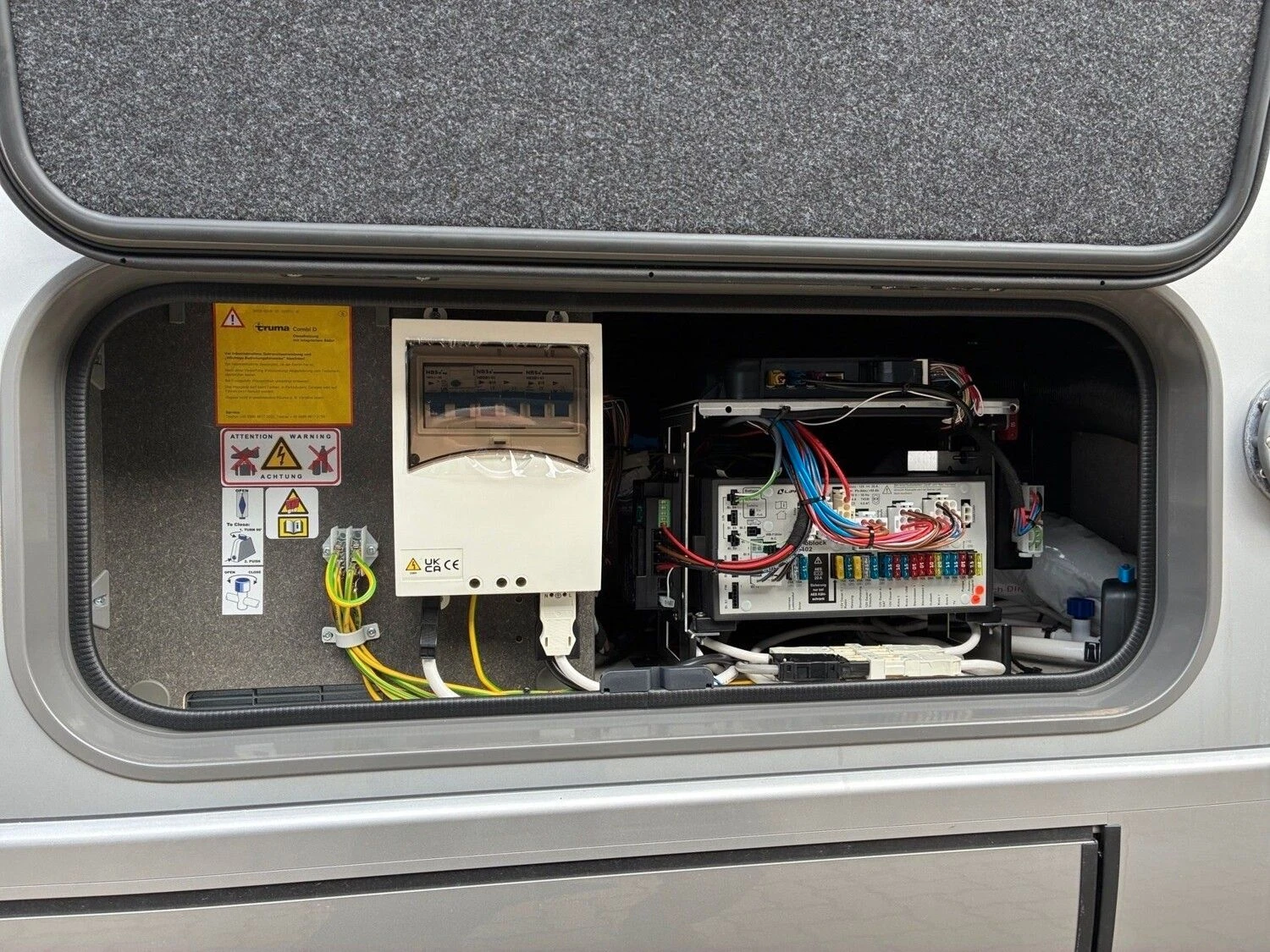 Hymer--image-25