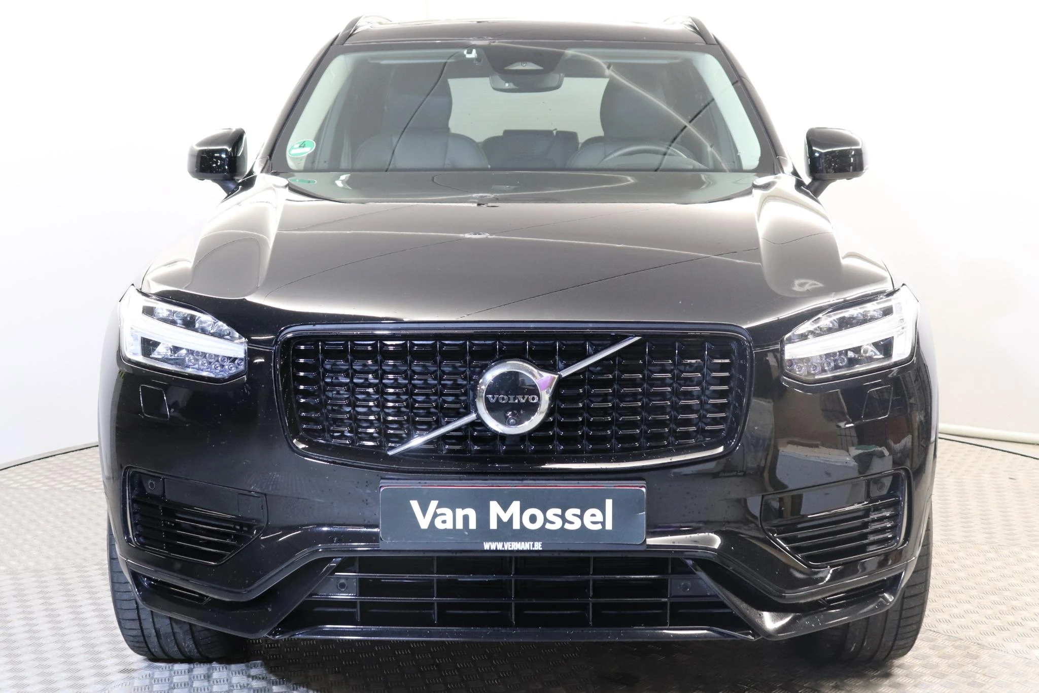 Volvo-XC90-image-2