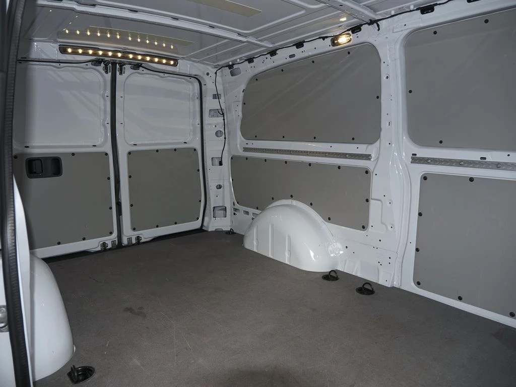 Mercedes-Benz-Vito 116-image-12