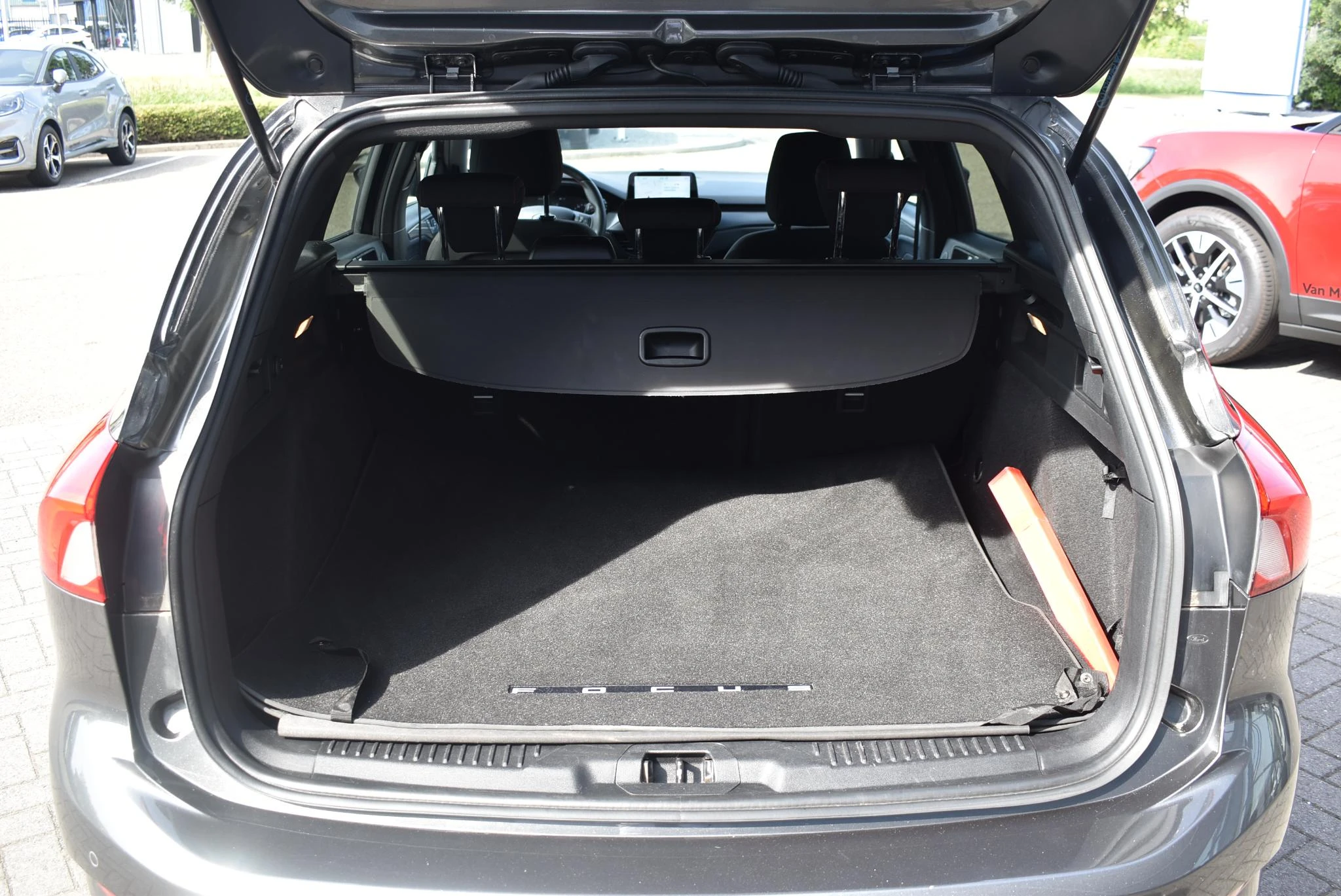 Ford Focus Wagon 1.0 EcoBoost ST Line Business