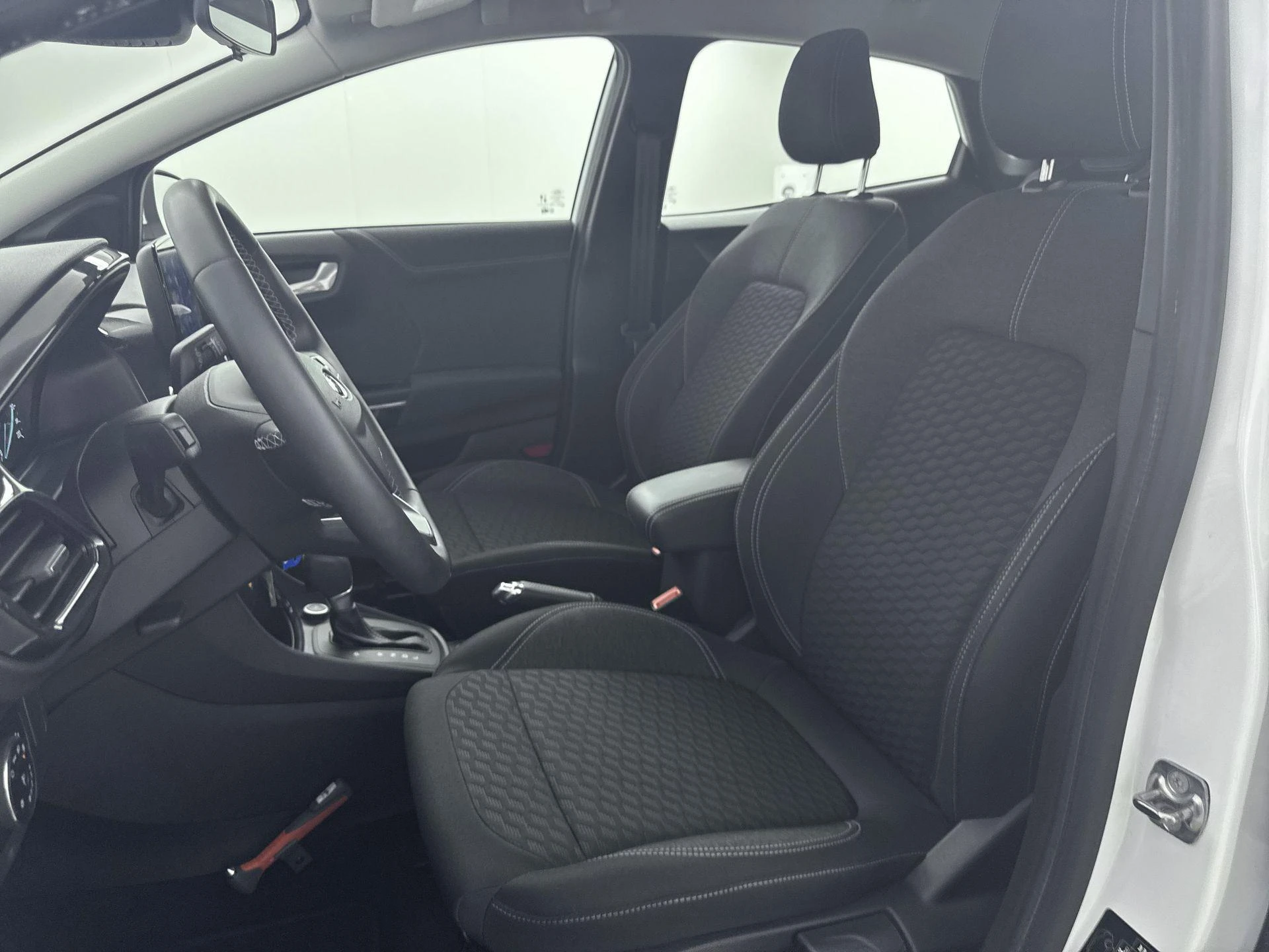 Ford-Puma-image-27
