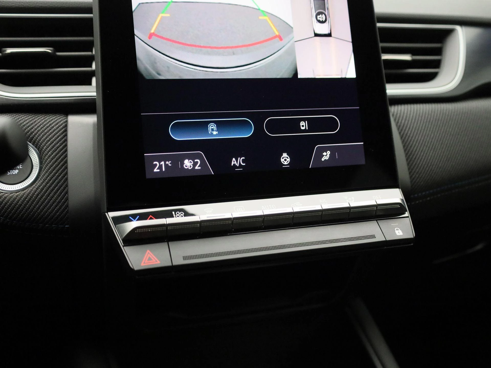 Renault-Captur-image-16