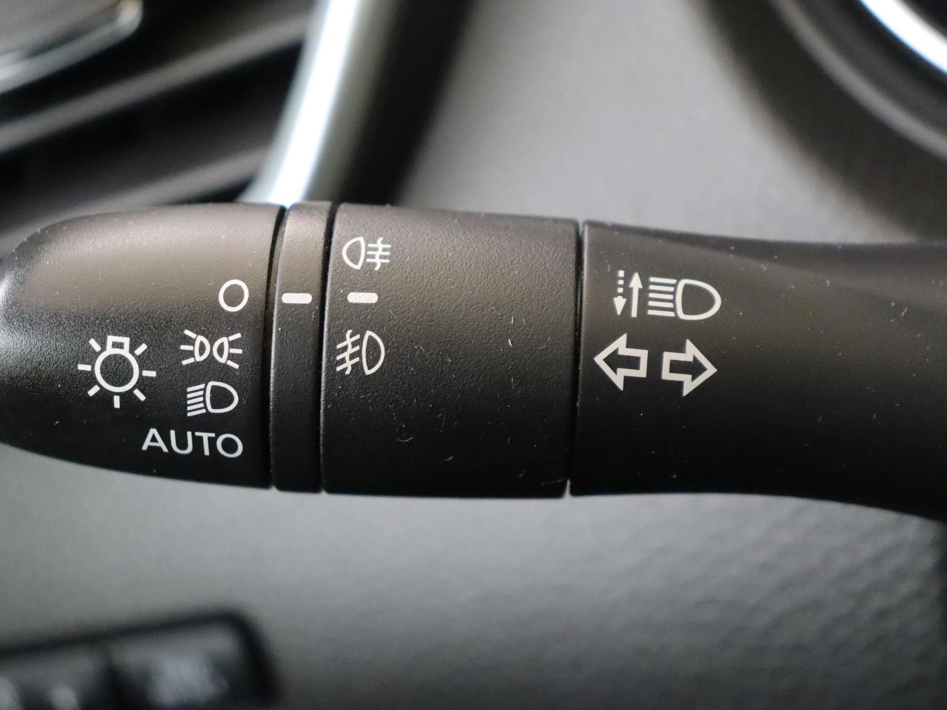 Nissan-QASHQAI-image-29