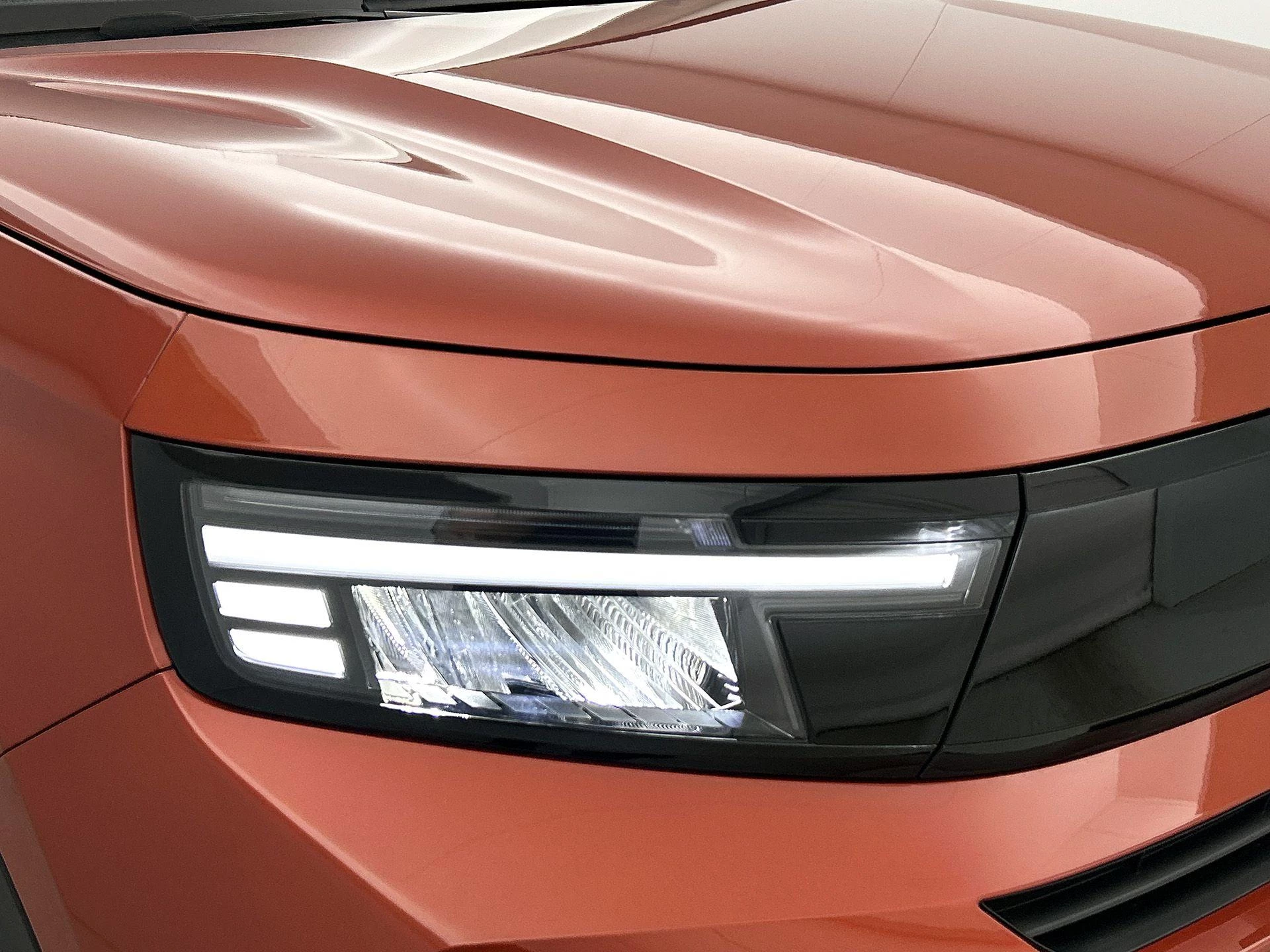 Opel-Frontera-image-13