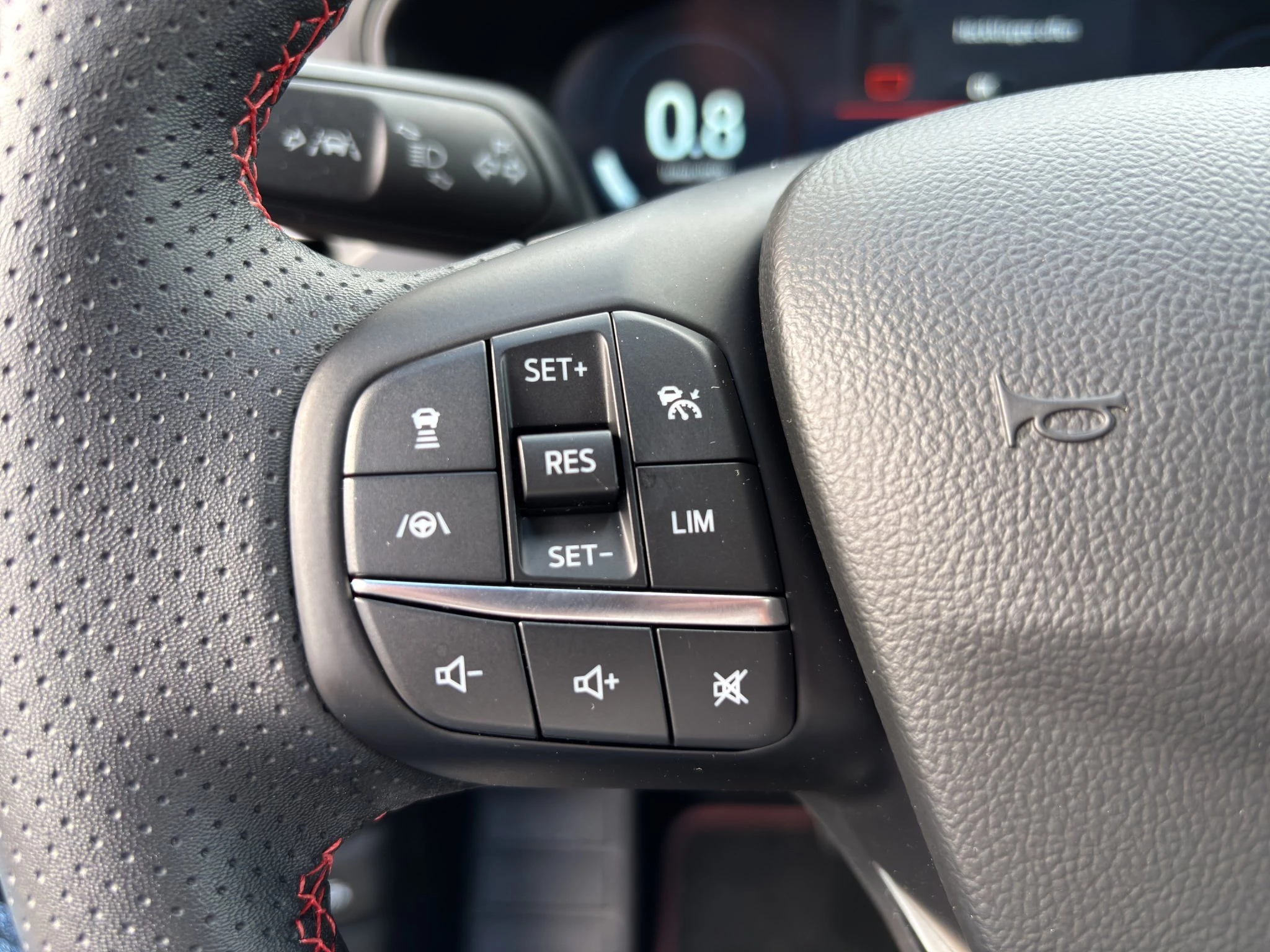 Ford Focus ST-Line X Turnier Aut.*AHK*ACC*HUD*KAM*NAVI*WINTER-PKT.