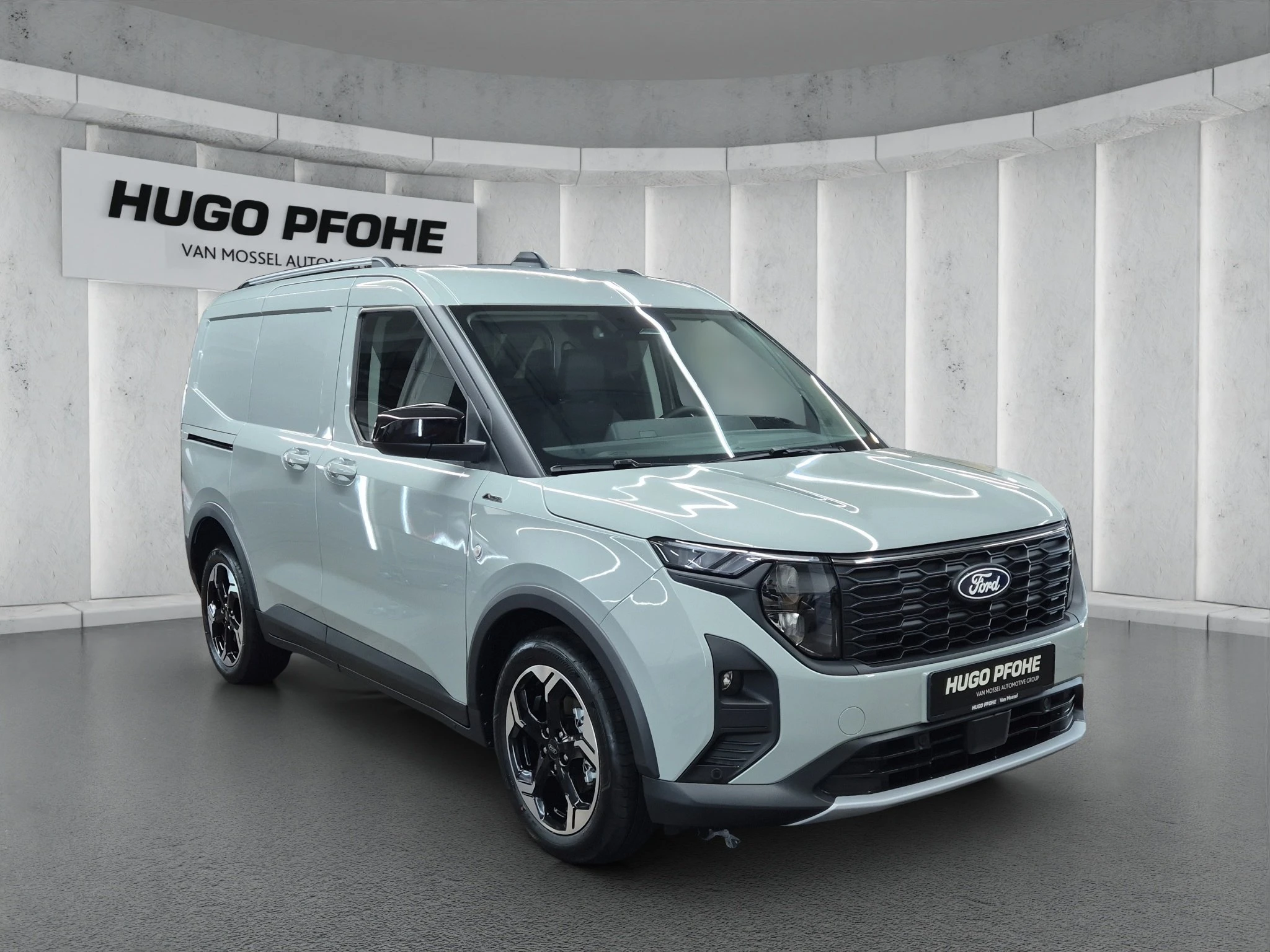 Ford-Transit Courier-image-6