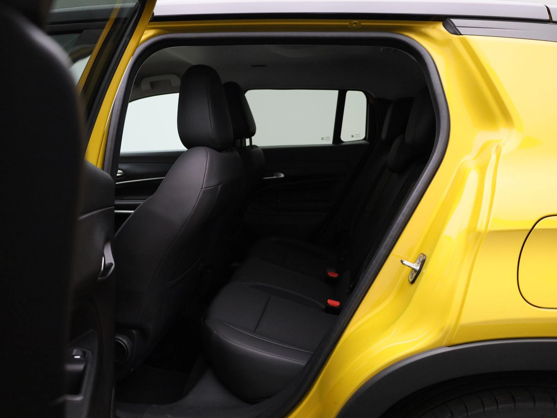Jeep Avenger - 10
