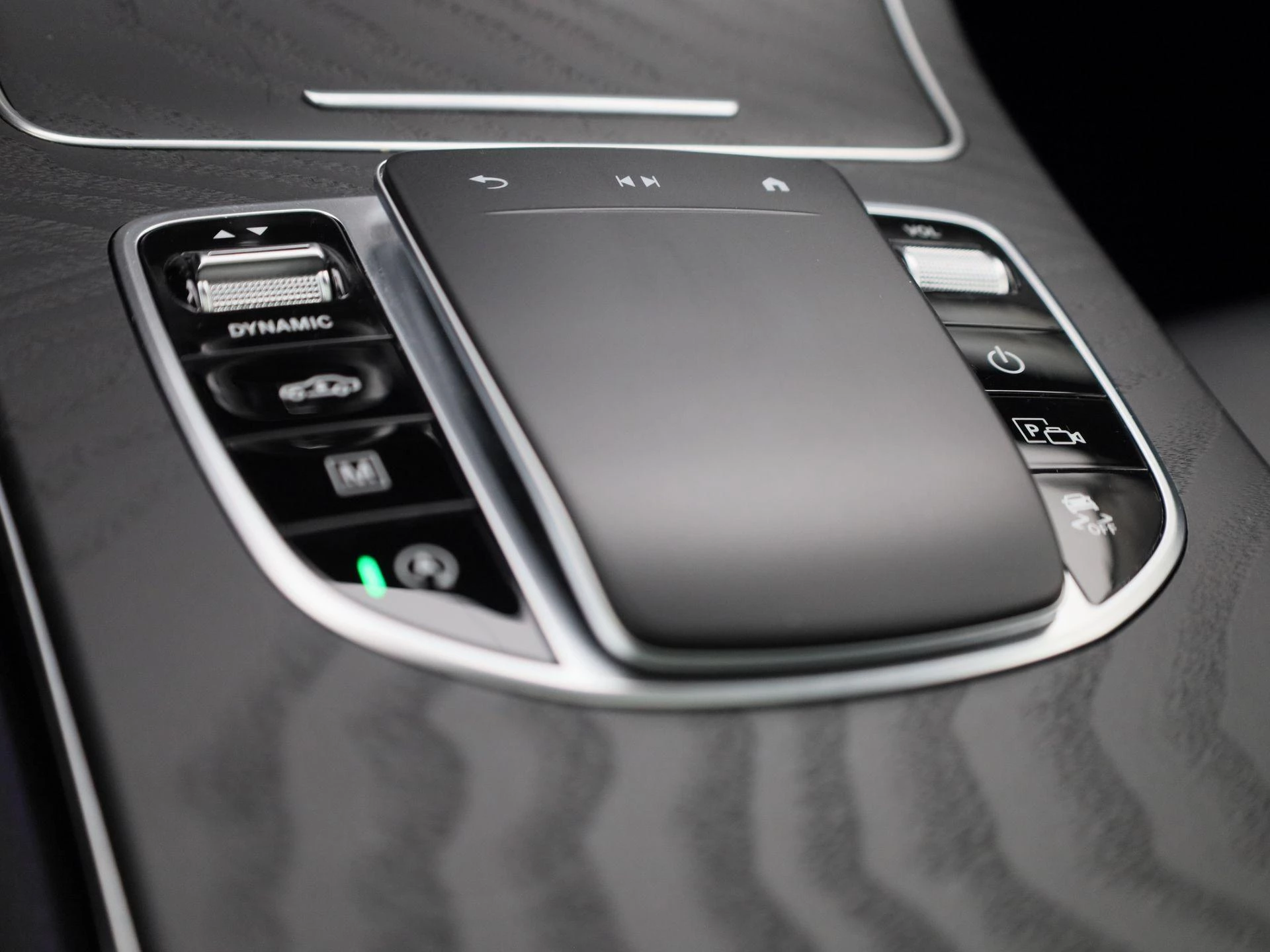 Mercedes-Benz GLC 300 4MATIC Premium Plus