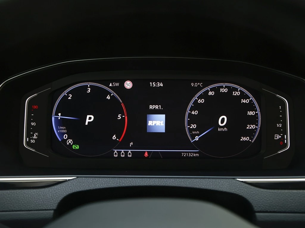 Volkswagen Passat Variant 2.0 TDI DSG Business "1,99%" AHK, RFK, Navi., ACC, App-Con., 17"Alu.,