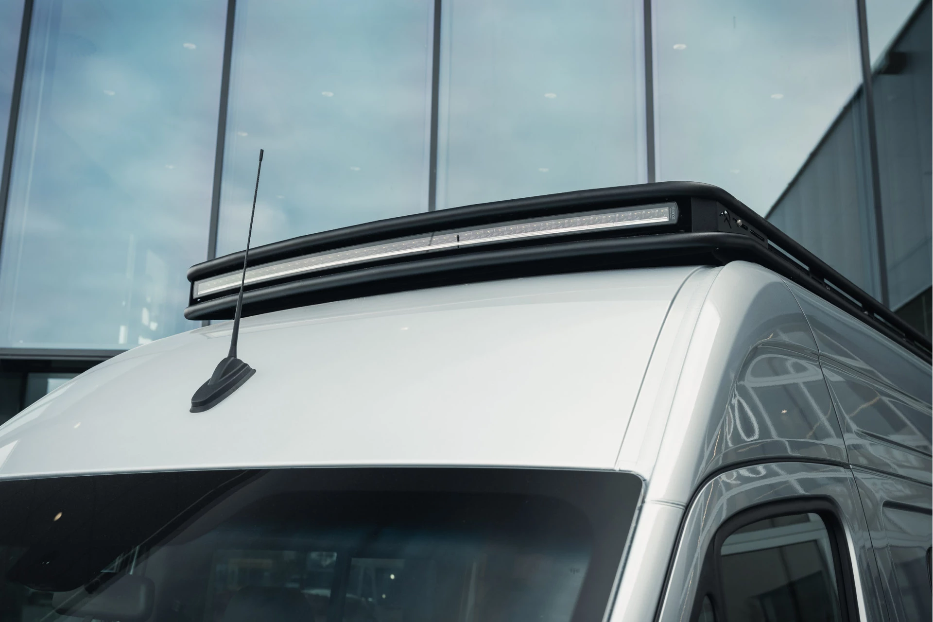 Mercedes-Benz-Sprinter-image-4