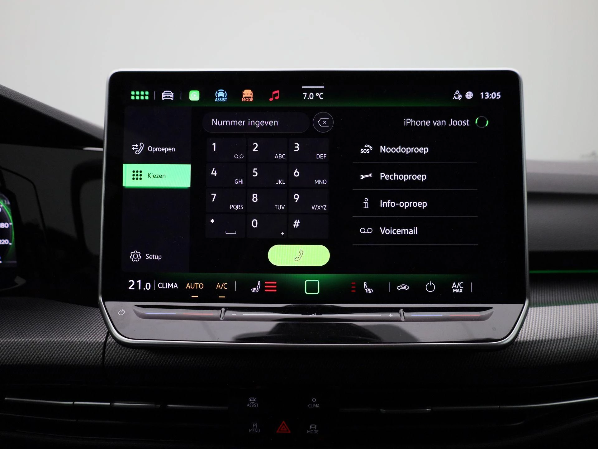 Volkswagen-Golf-image-22