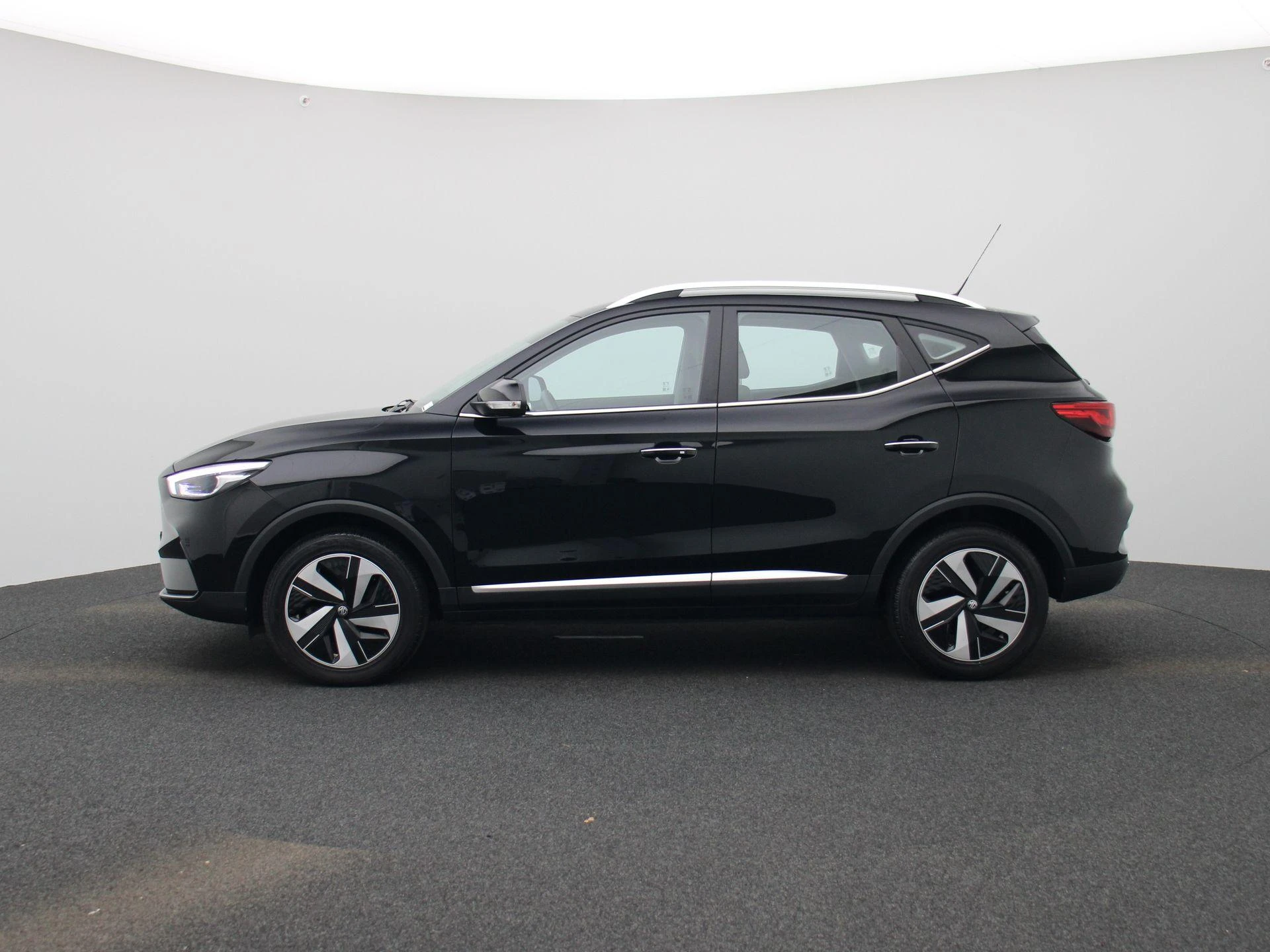 MG-ZS-image-3