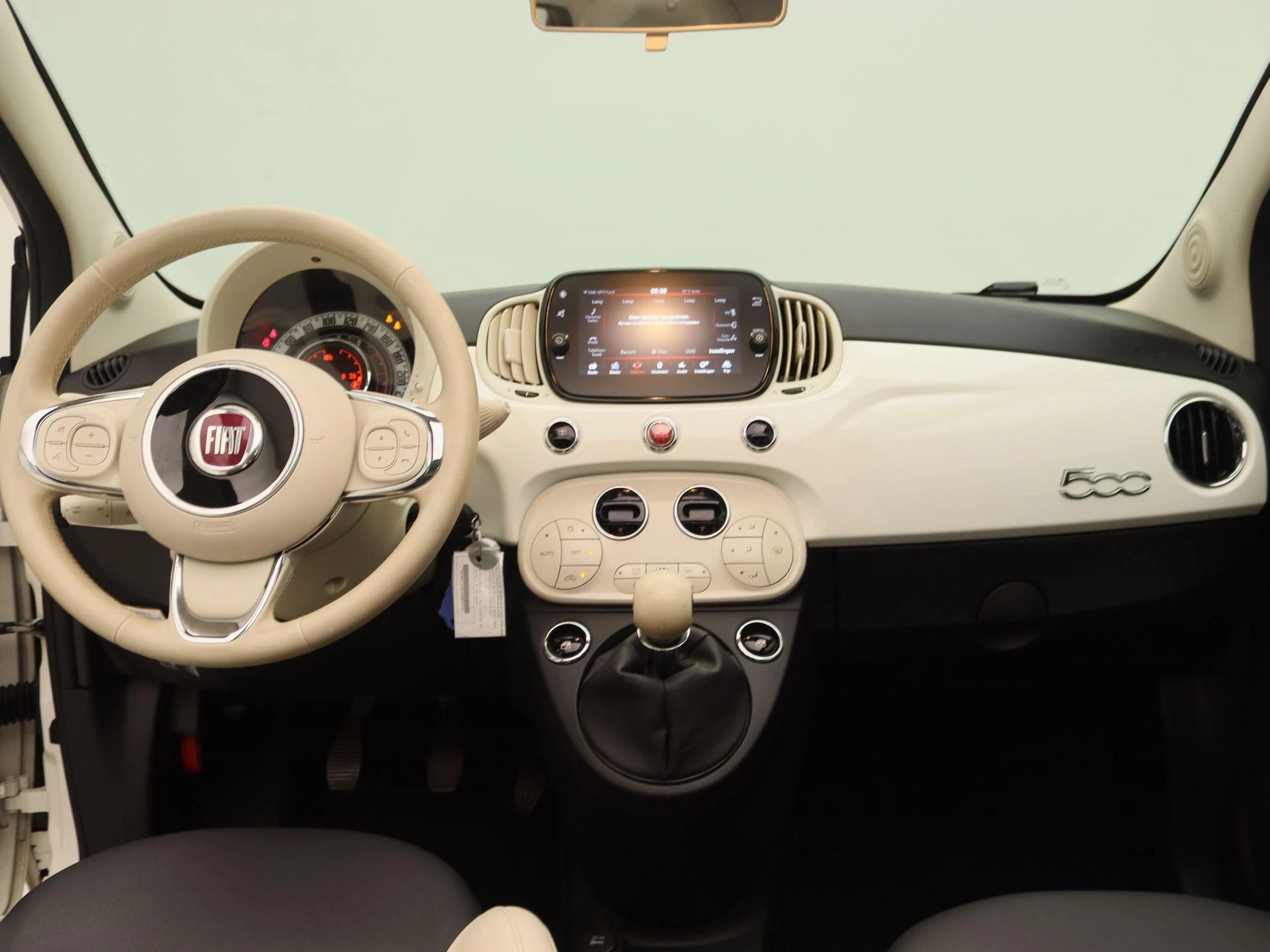 Fiat-500C-image-7