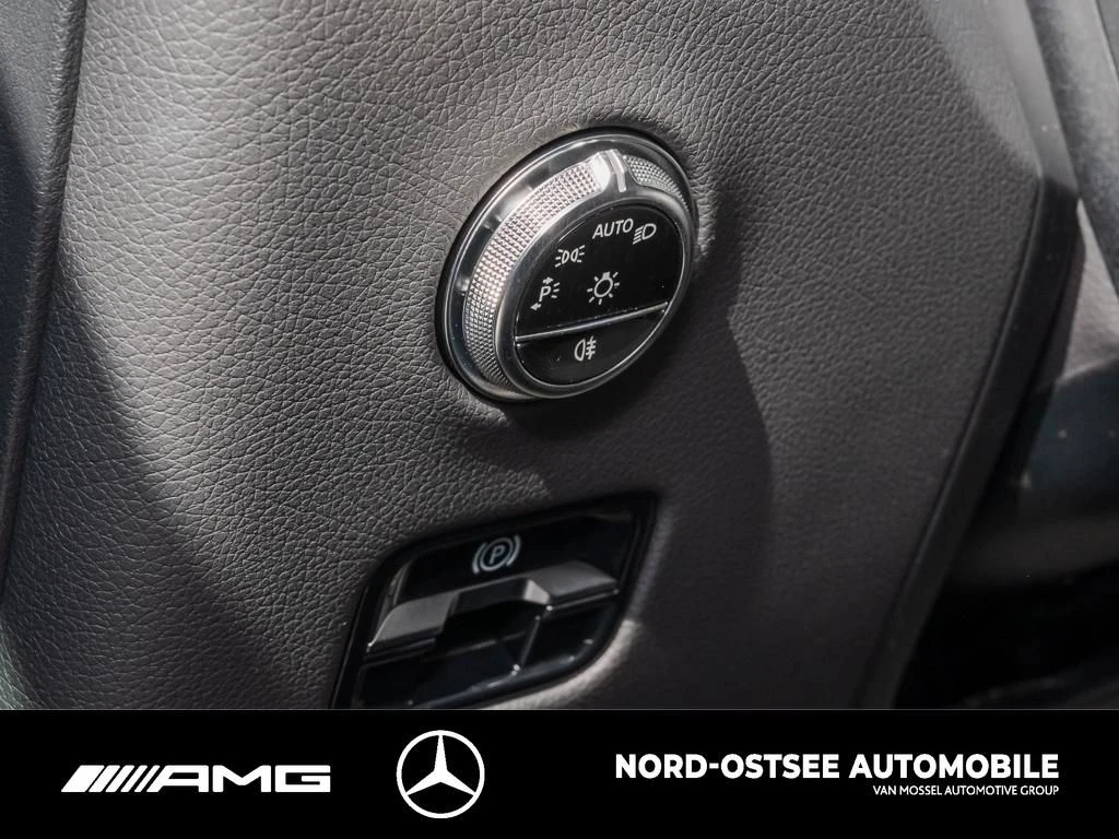 Mercedes-Benz GLC 300 d 4M AMG MBUX SHZ KLIMA KEYLESS-GO AMG Line