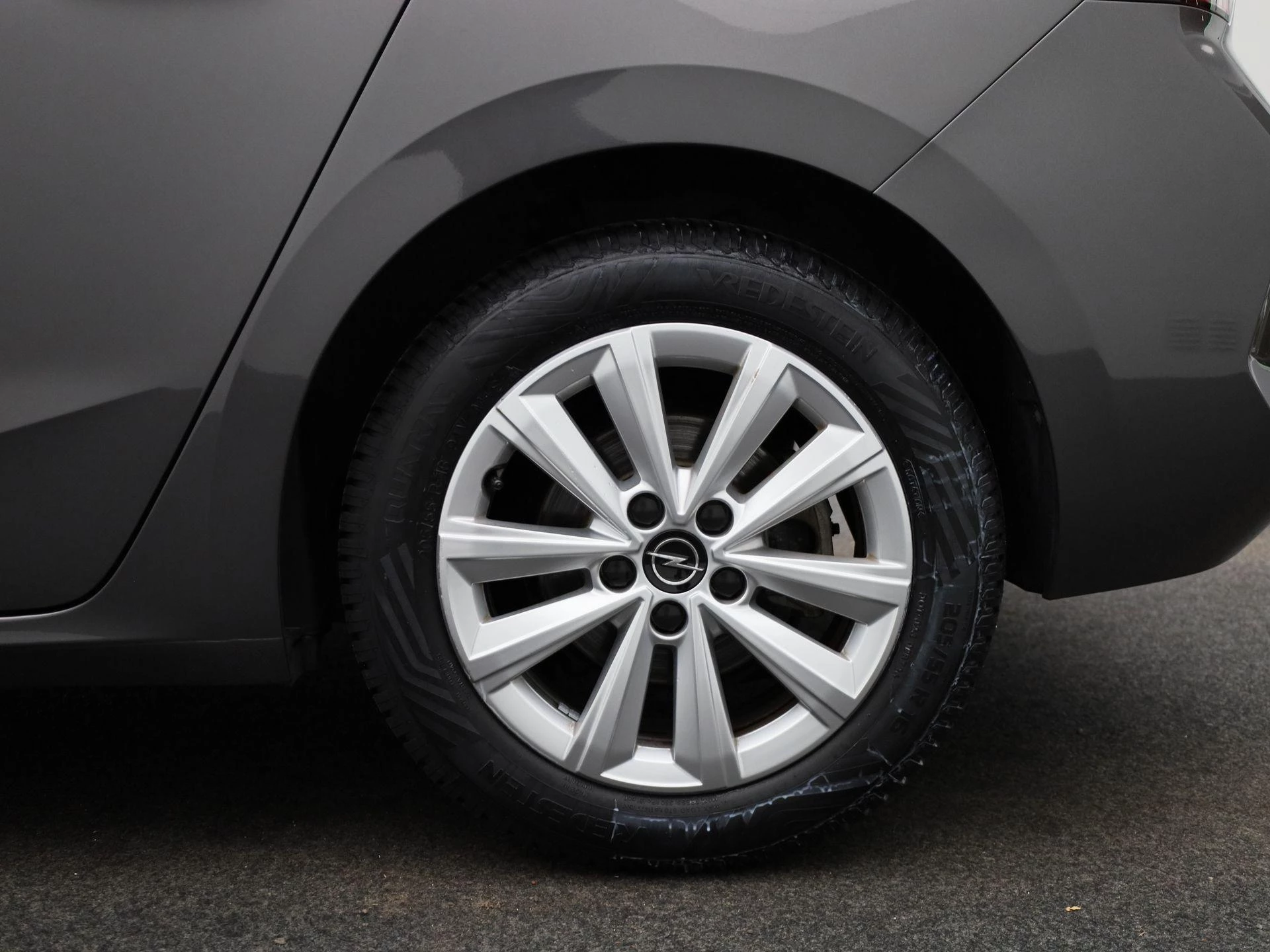Opel-Astra-image-12