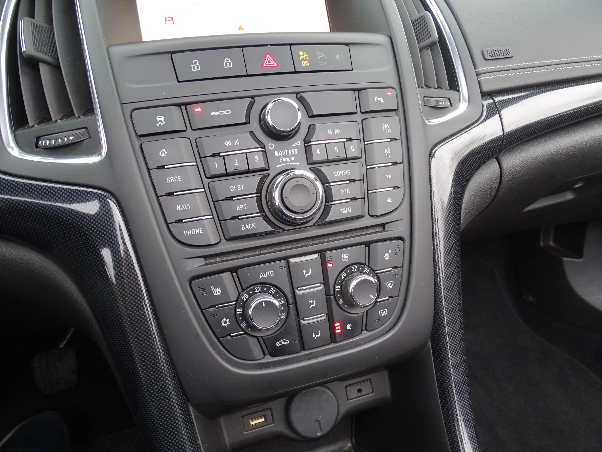 Opel-Cascada-image-20