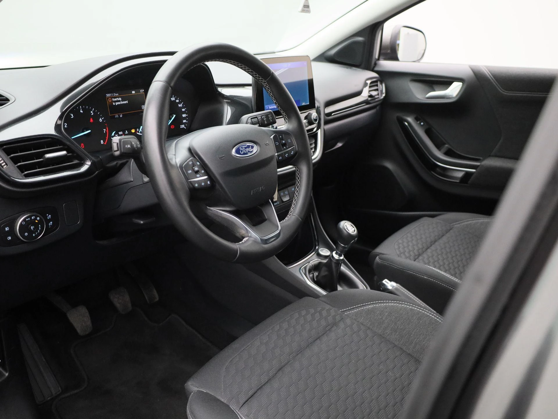 Ford-Puma-image-14