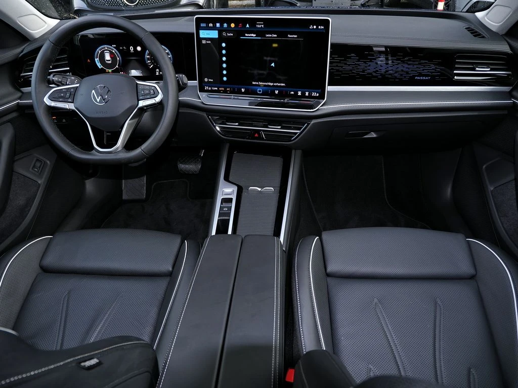 Volkswagen-Passat-image-10