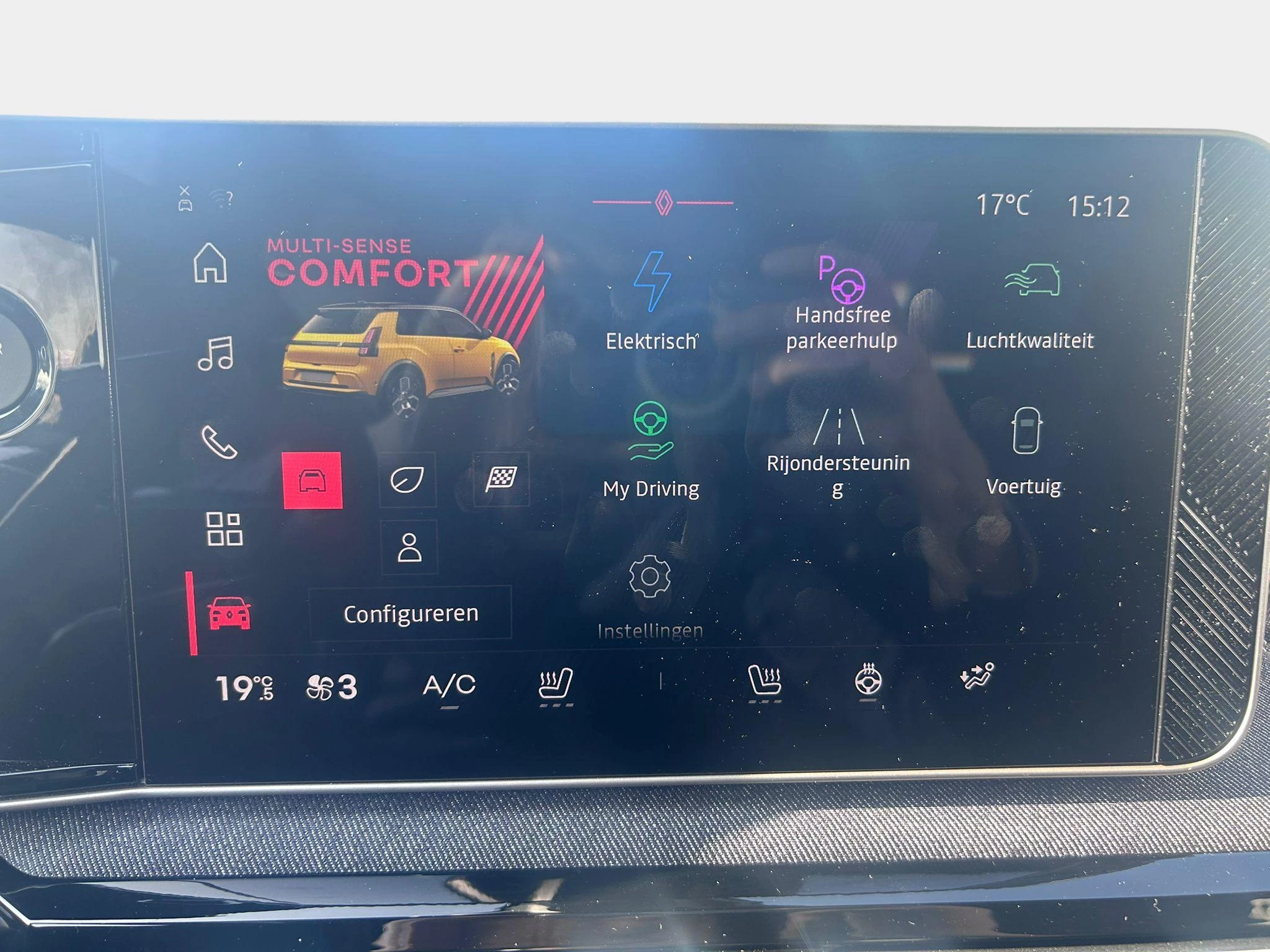 Renault 5 R5 E-Tech Techno