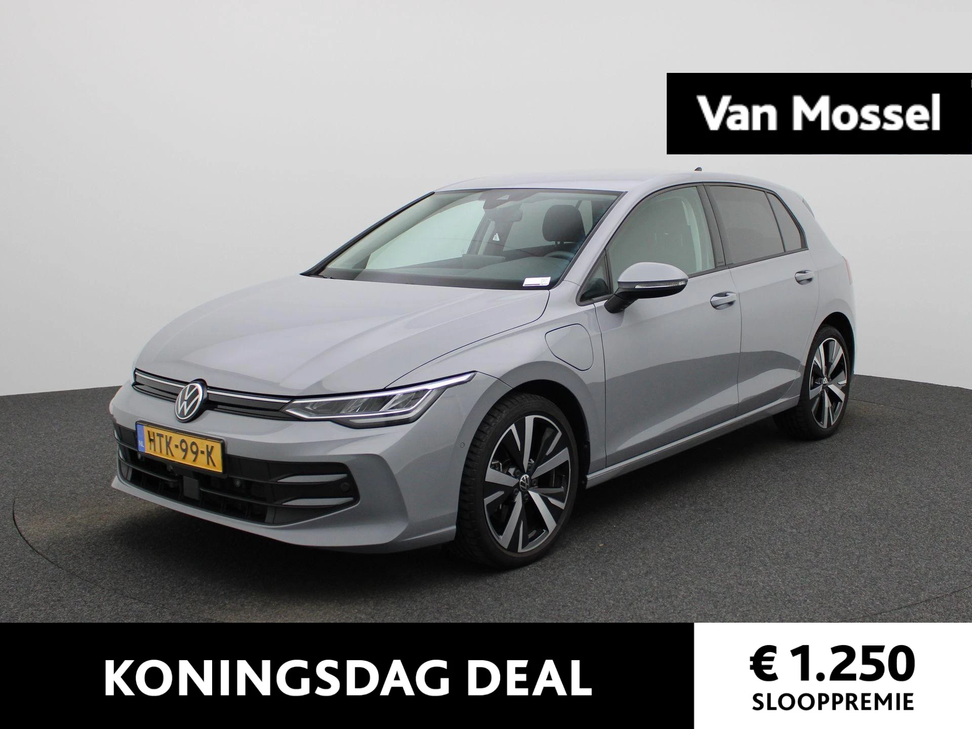 Volkswagen-Golf-image-0