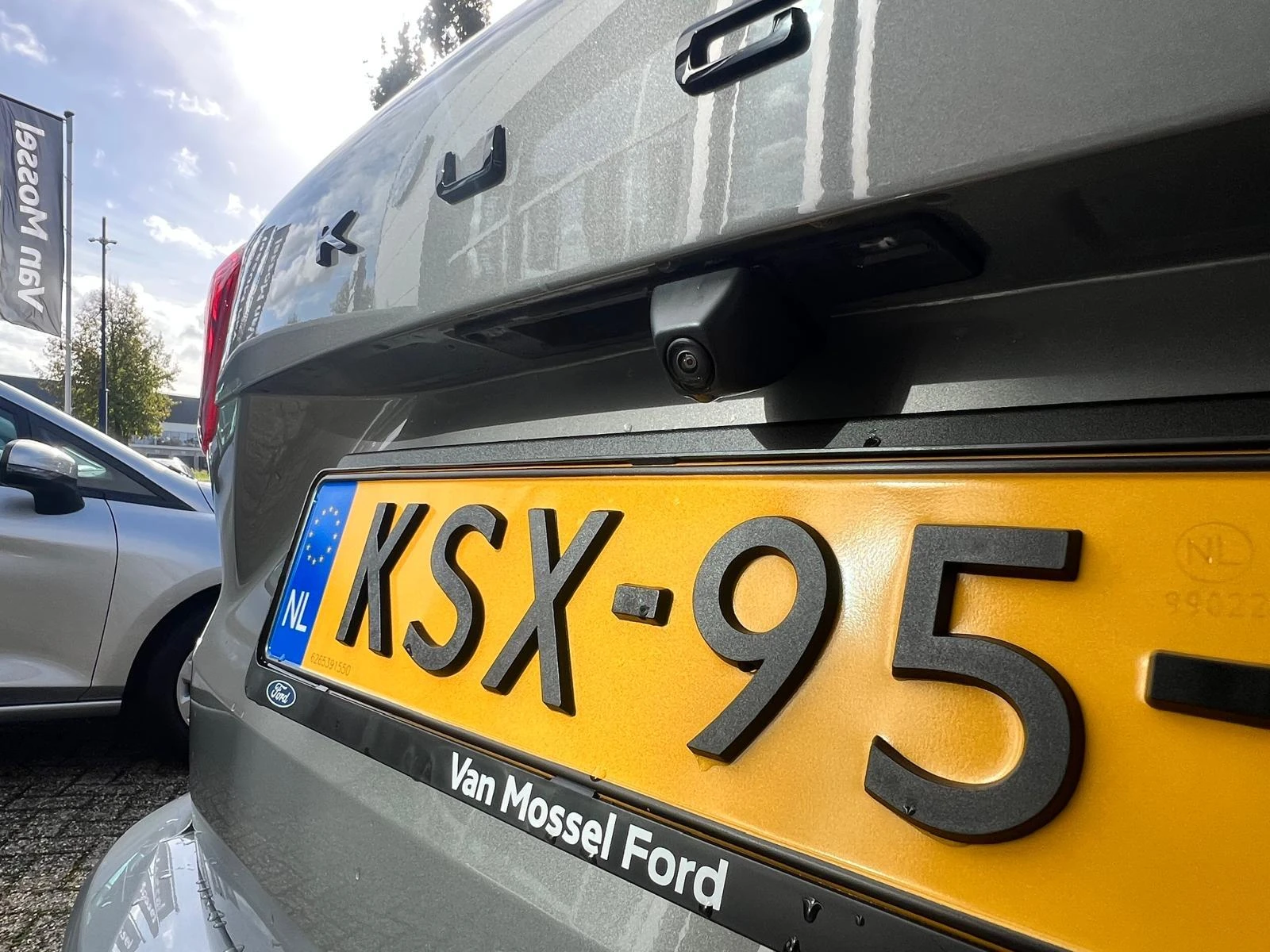 Ford-Kuga-image-8