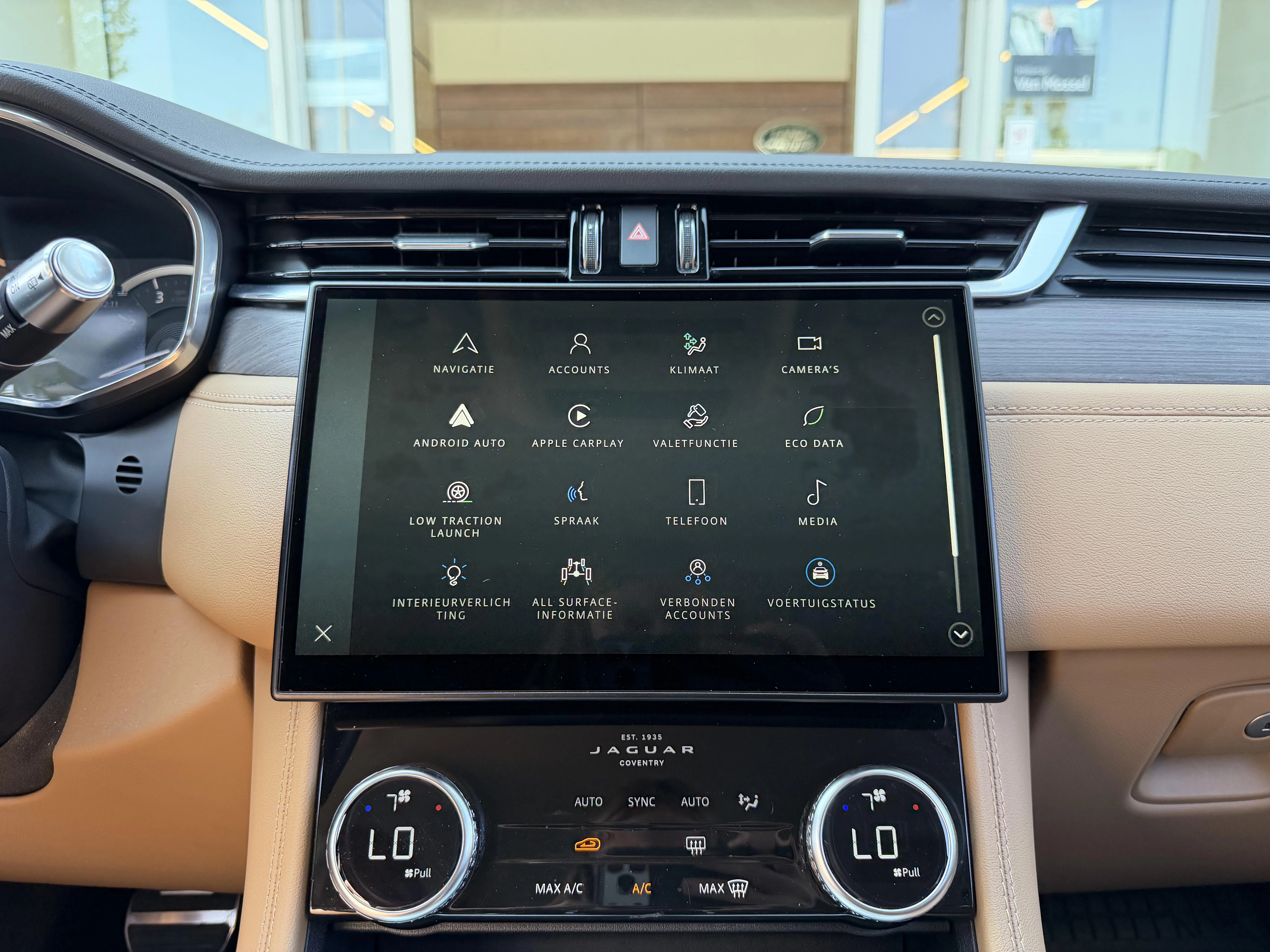 Jaguar F-PACE P250 SE AWD Auto. 22MY