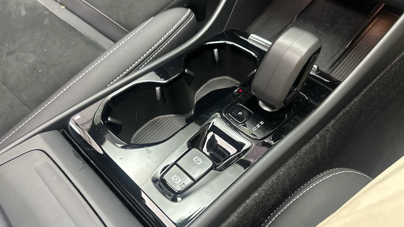 Volvo-XC40-image-23