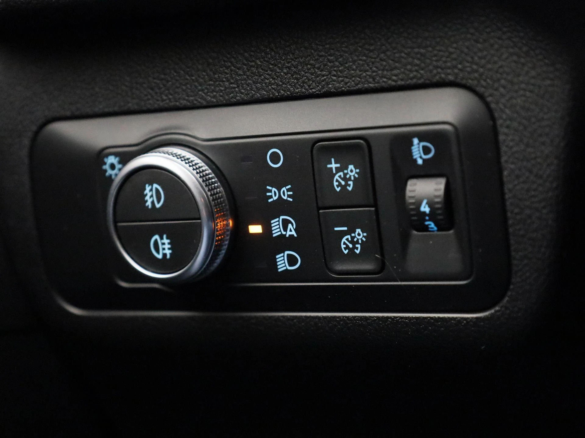 Ford-Kuga-image-23