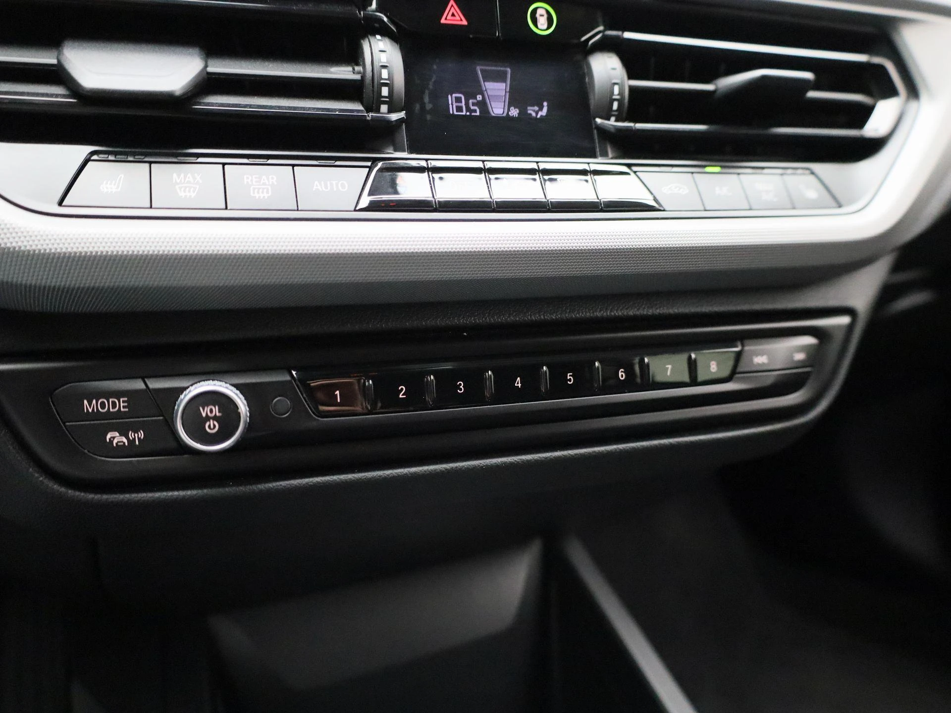 BMW-1 Reeks-image-24